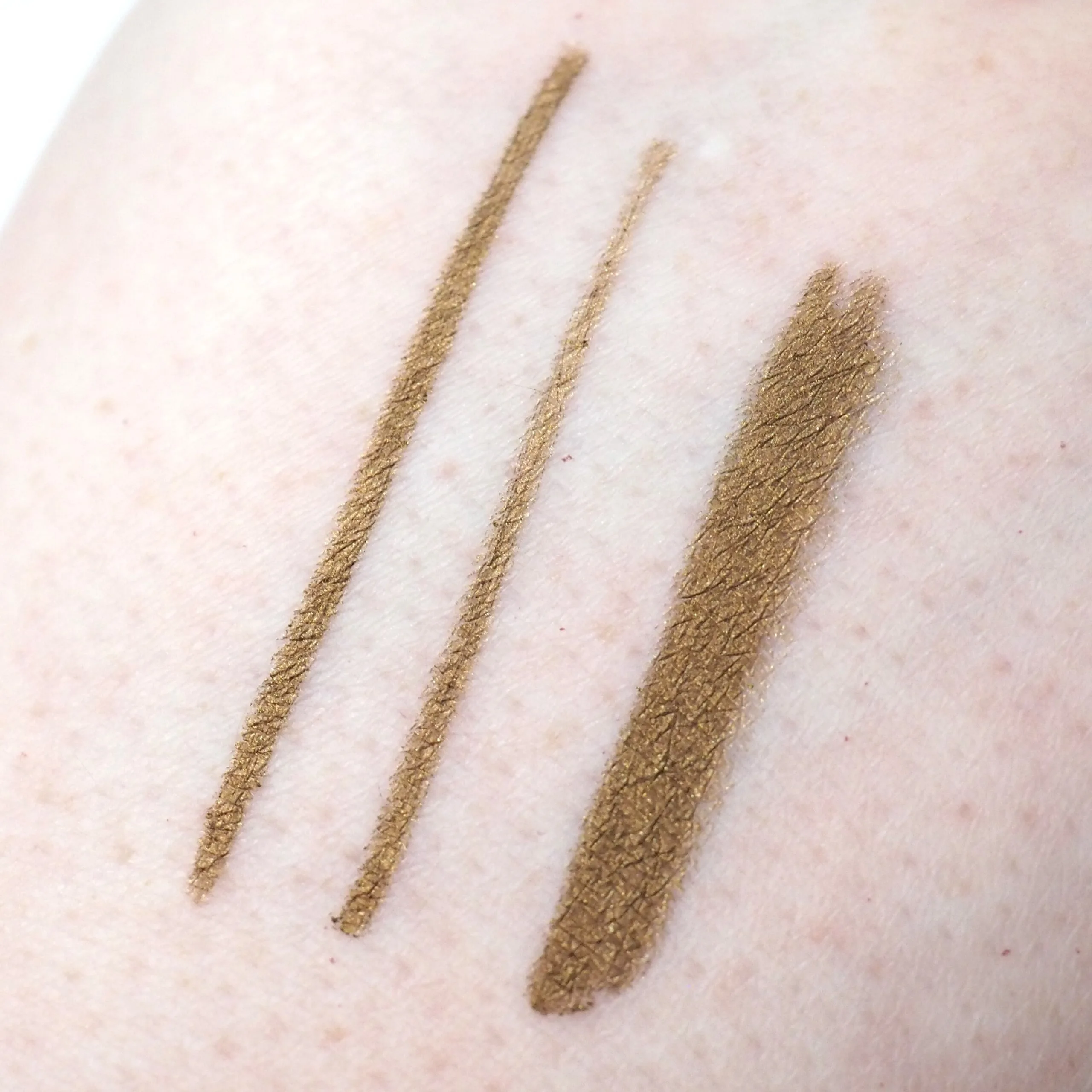 Victoria Beckham Beauty Satin Kajal Liner Review and Swatches