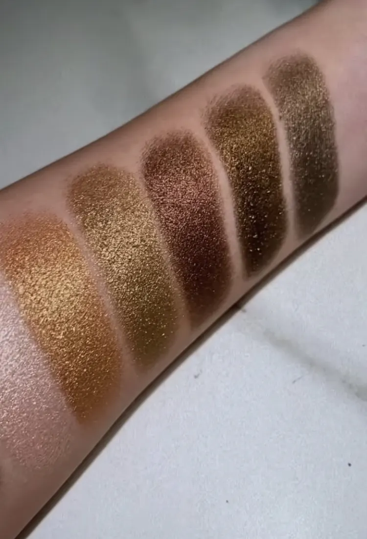 Morphe x Jaclyn Hill Divine Neutrals Eyeshadow Palette