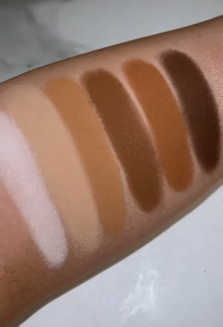 Morphe x Jaclyn Hill Divine Neutrals Eyeshadow Palette