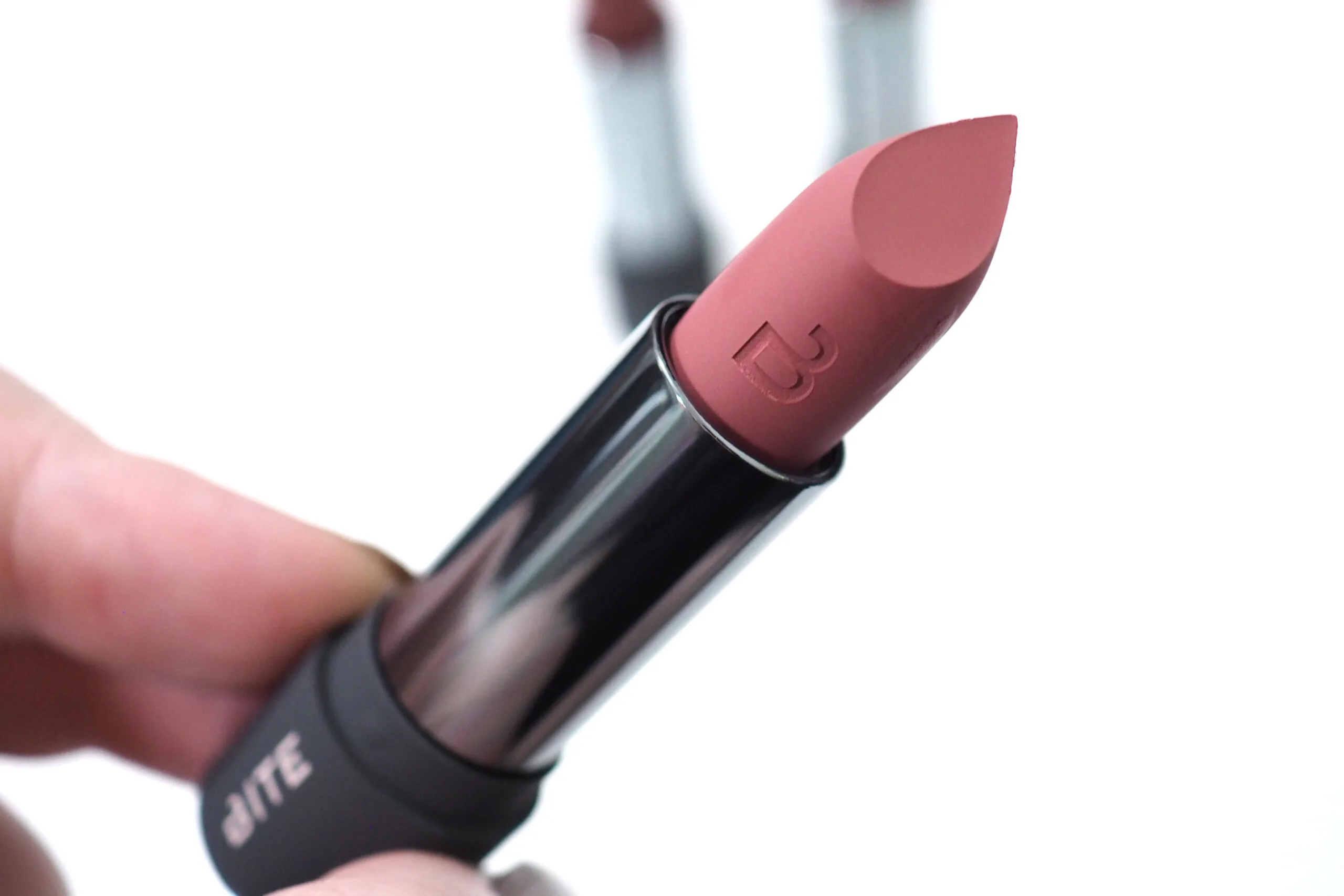 Bite Beauty Power Move Soft Matte Lipsticks Review / Swatches