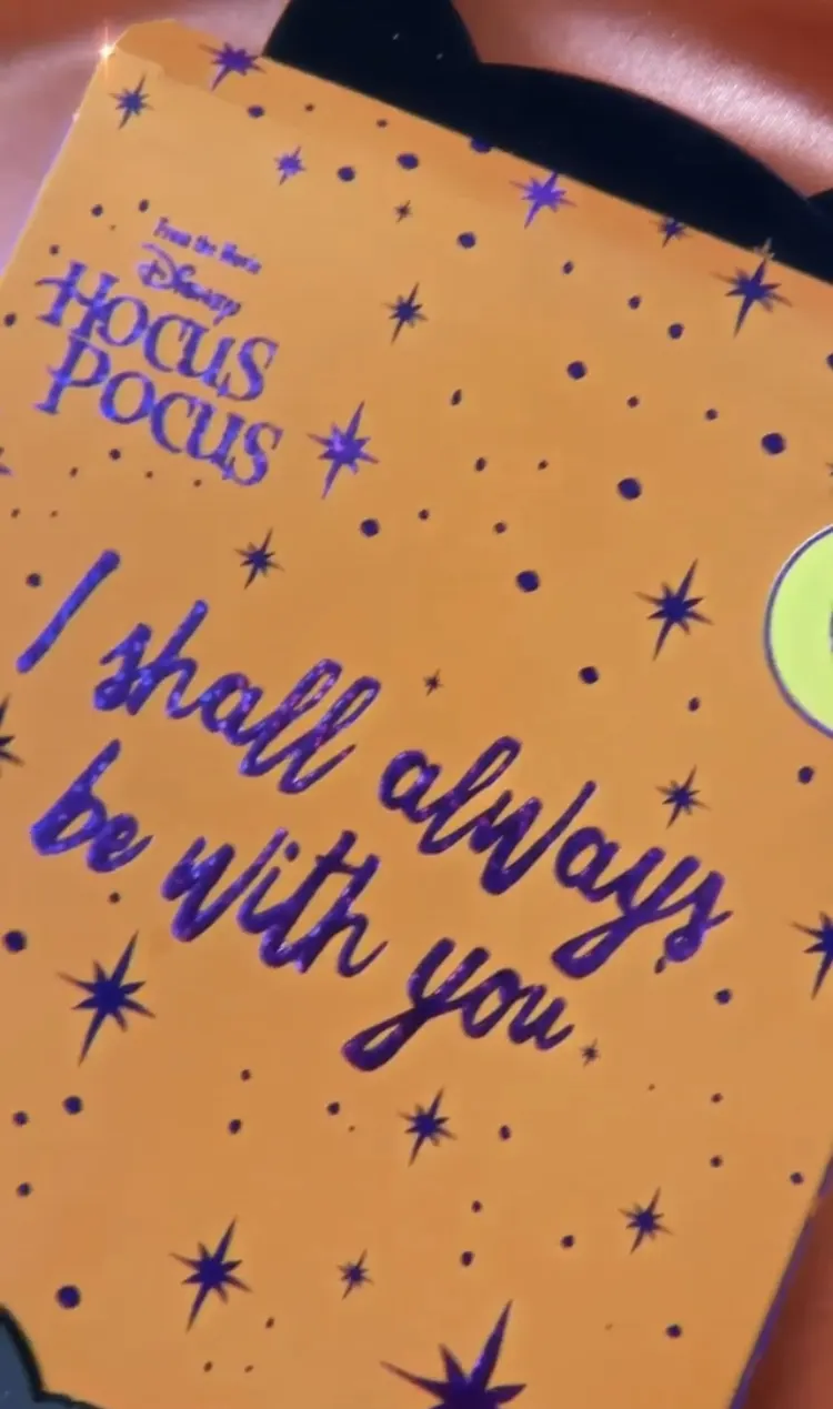 ColourPop x Disney Hocus Pocus Halloween 2021