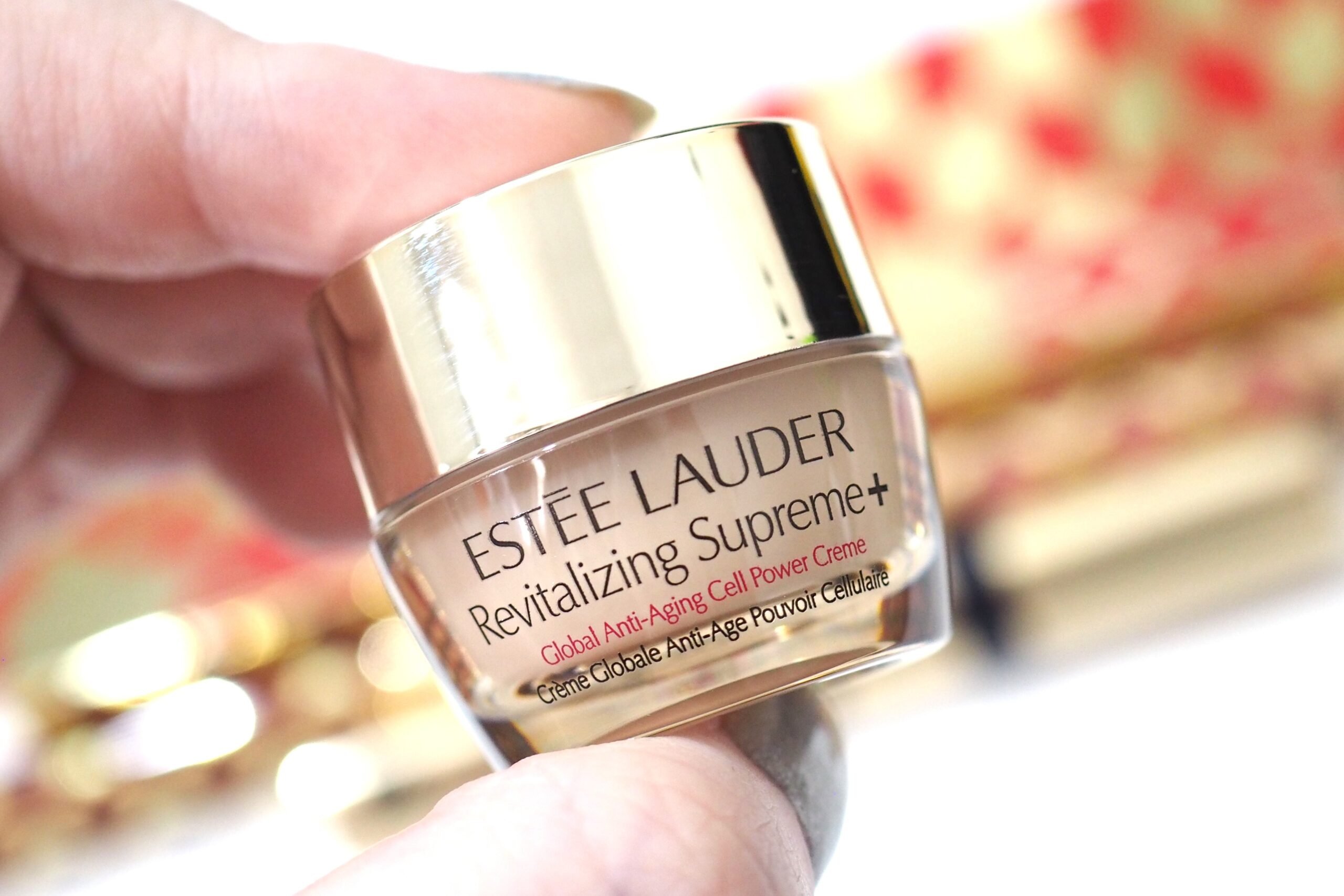 Estée lauder christmas sales gift set 2021