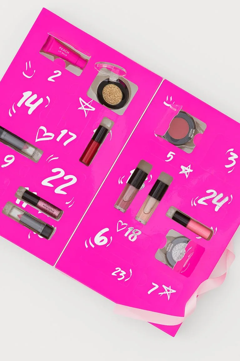 H&M 24 Beauty Surprises Advent Calendar 2021 Αποκαλύπτονται τα