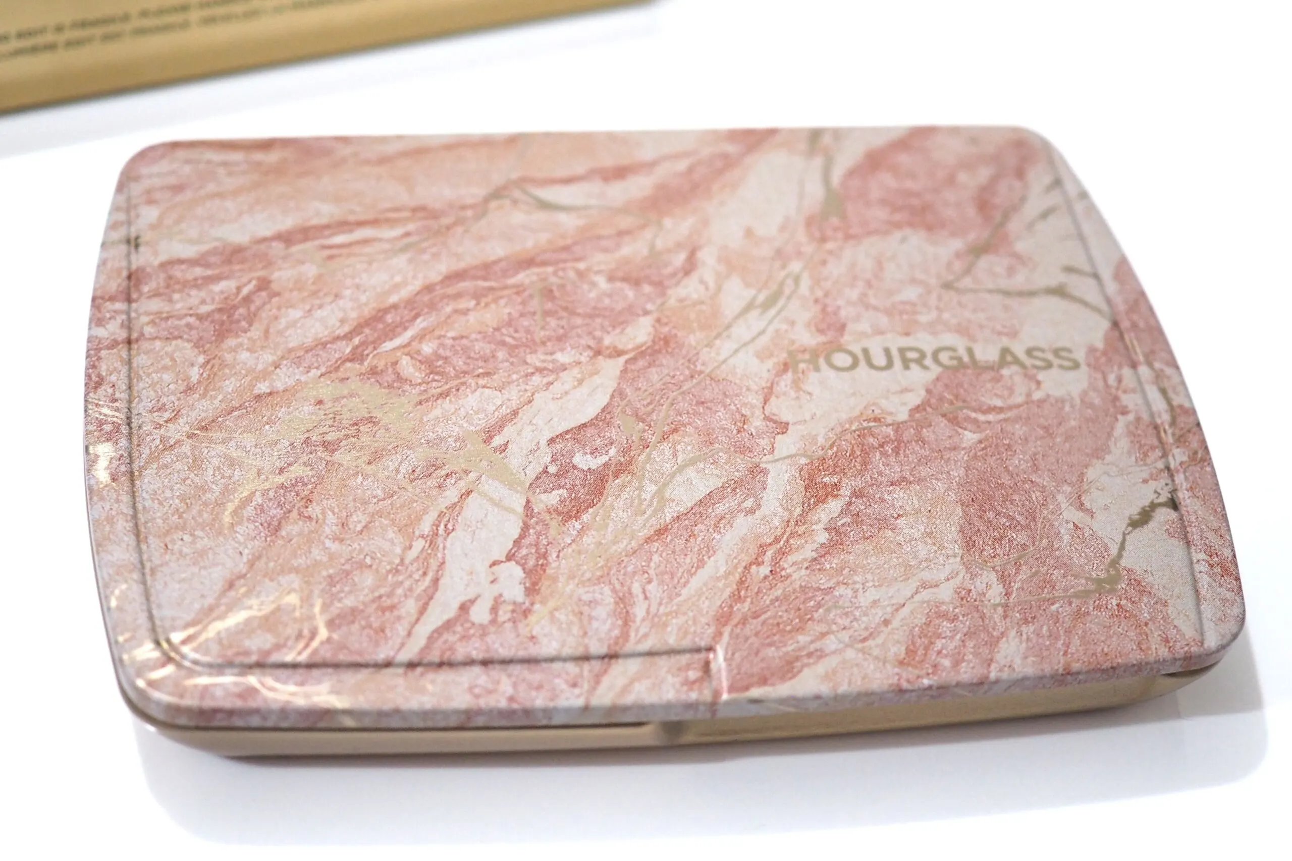 Hourglass Universe Ambient Lighting Edit Palette Review / Swatches
