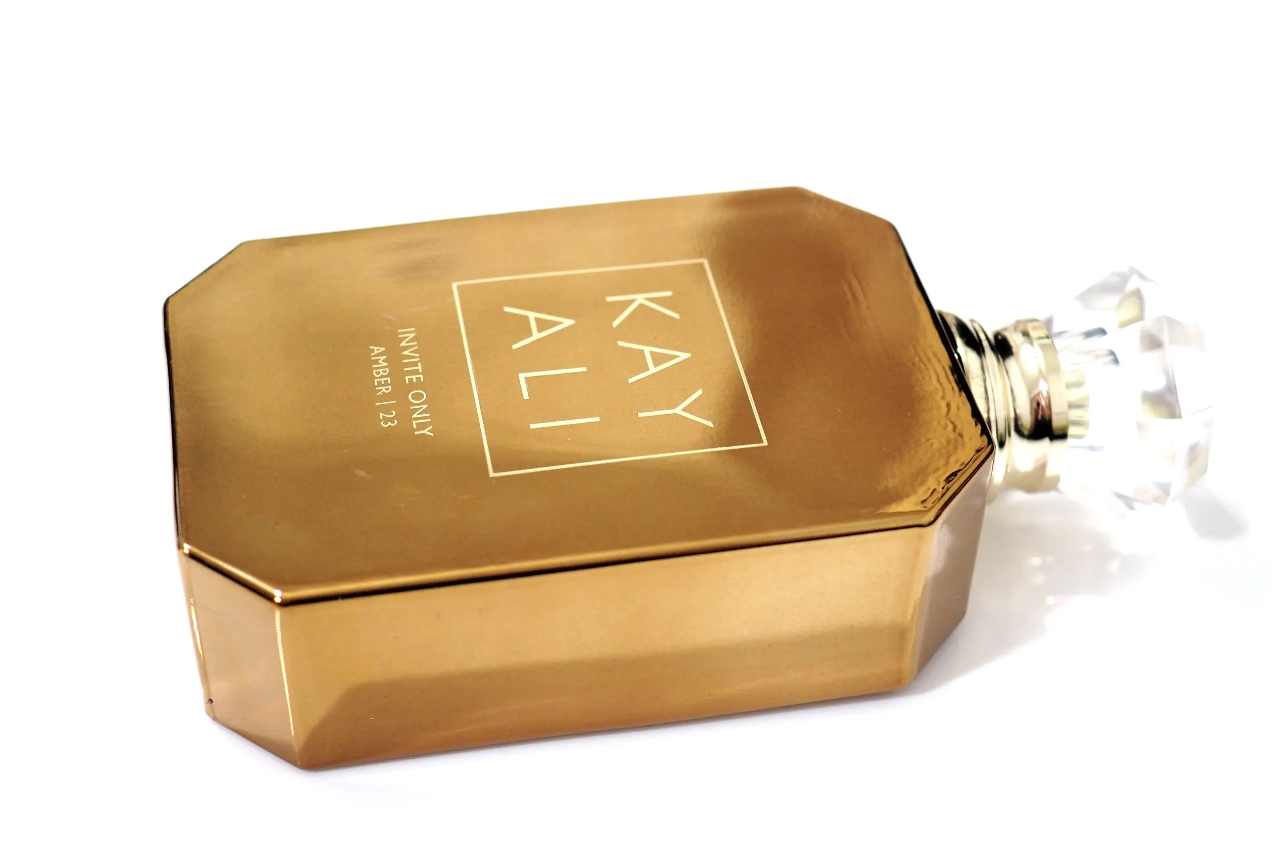 Huda Beauty Kayali Invite Only Amber | 23 Eau de Parfum Review
