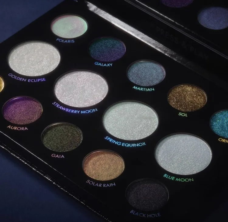 Danessa Myricks Lightwork Volume III Infinite Light Palette