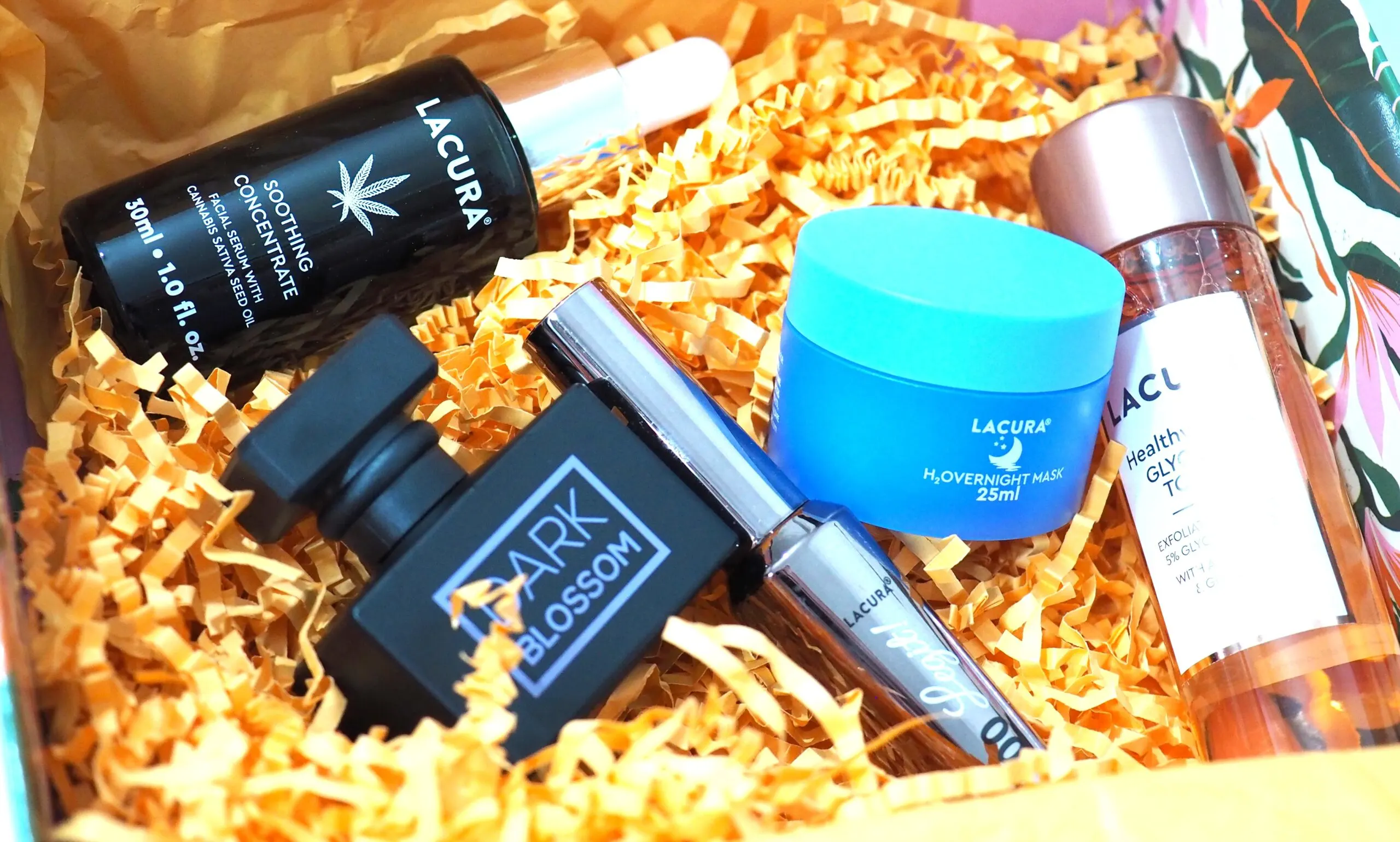 Aldi Lacura Loves Beauty Box Unboxing and Review