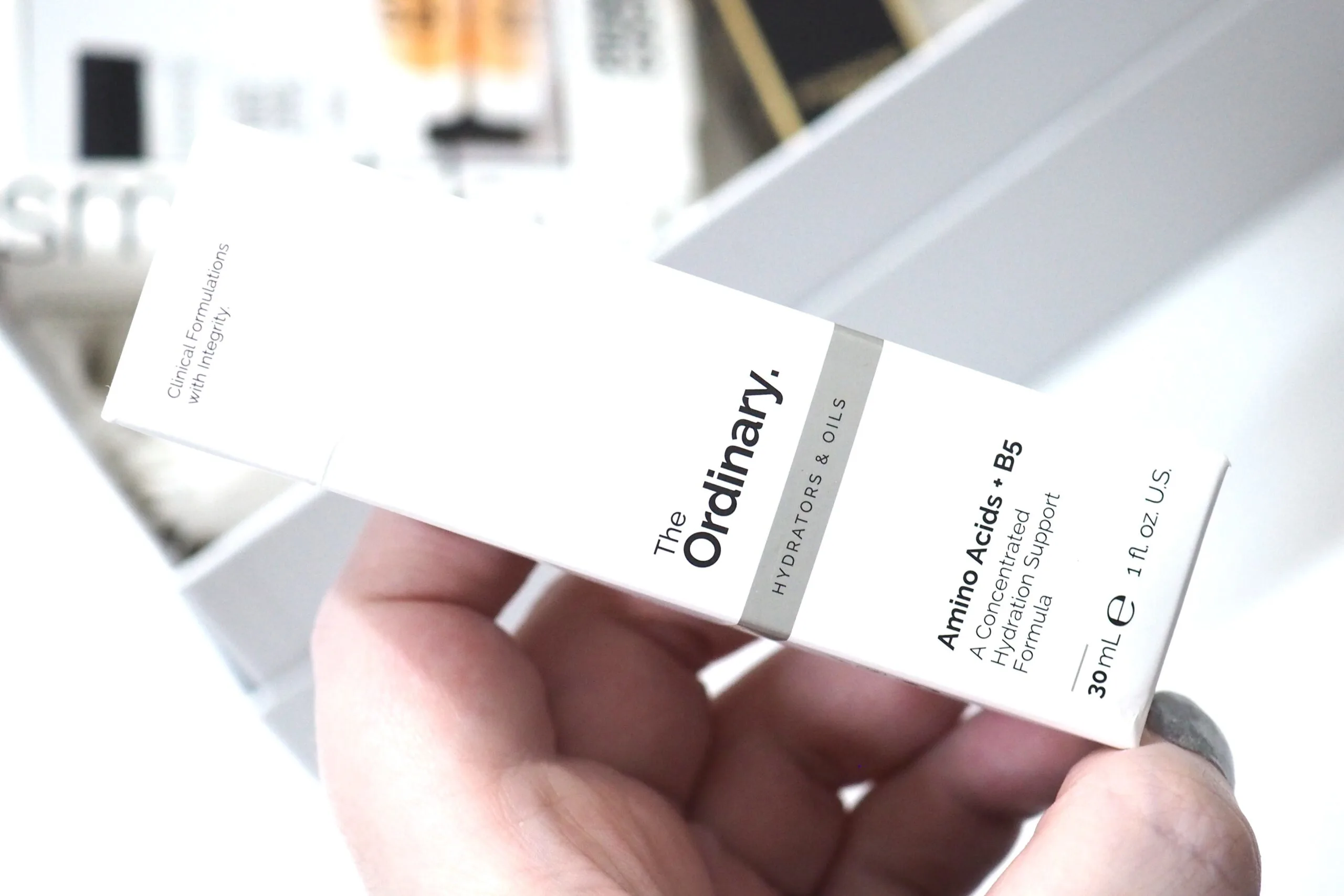 Beauty Bay The Backstage Beauty Box Unboxing