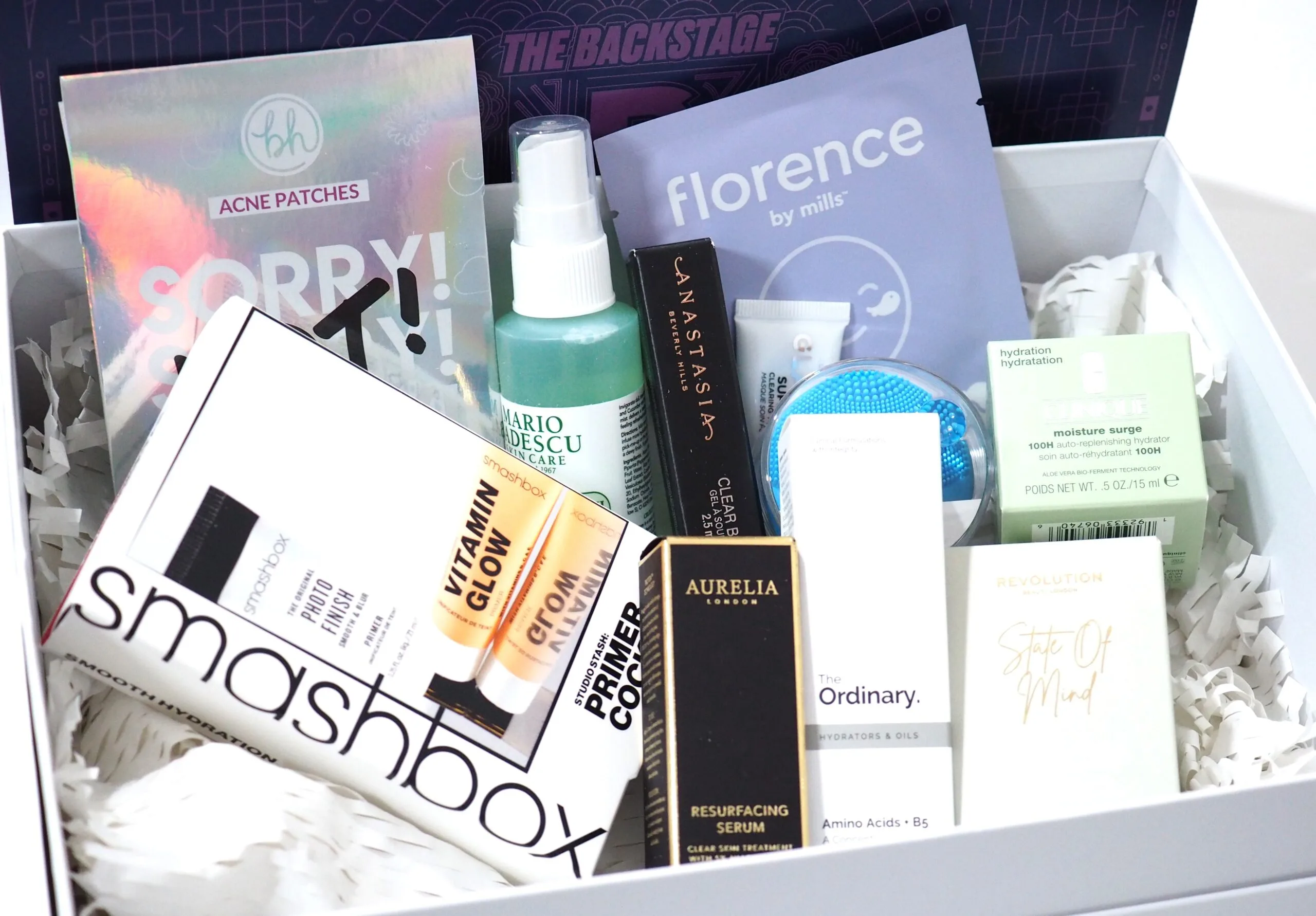 Beauty Bay The Backstage Beauty Box Unboxing