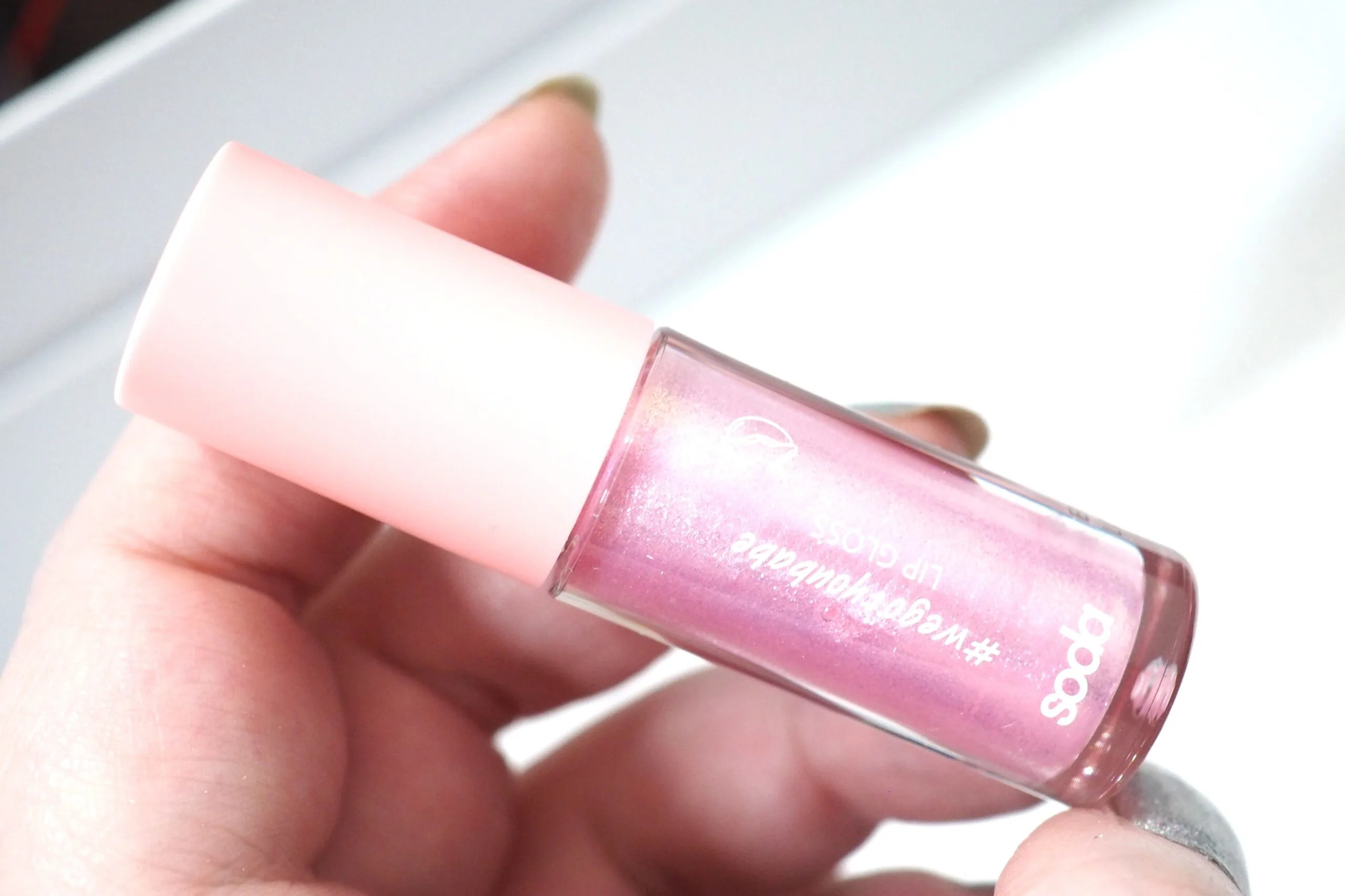 Beauty Bay The Showtime Beauty Box Unboxing
