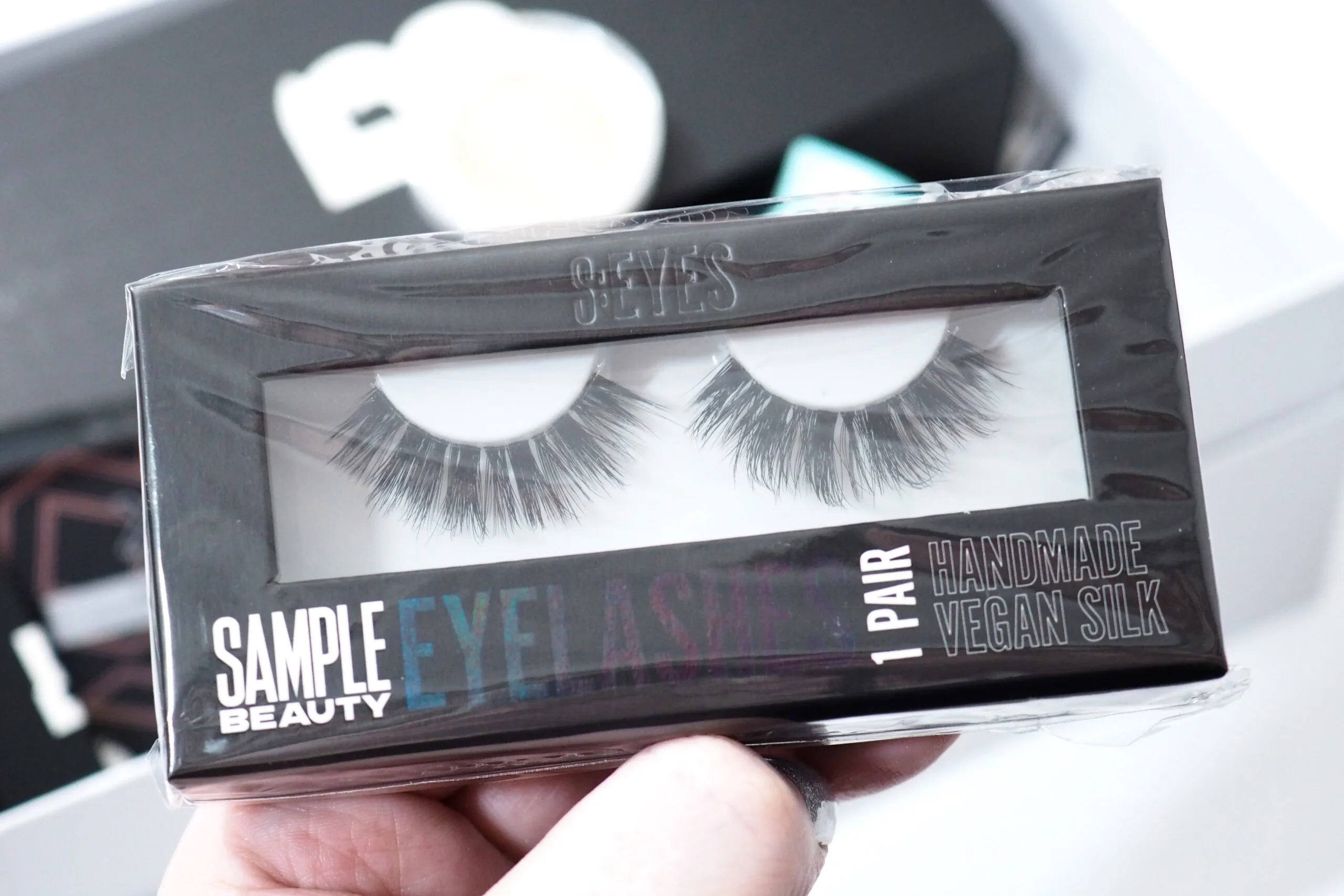 Beauty Bay The Showtime Beauty Box Unboxing