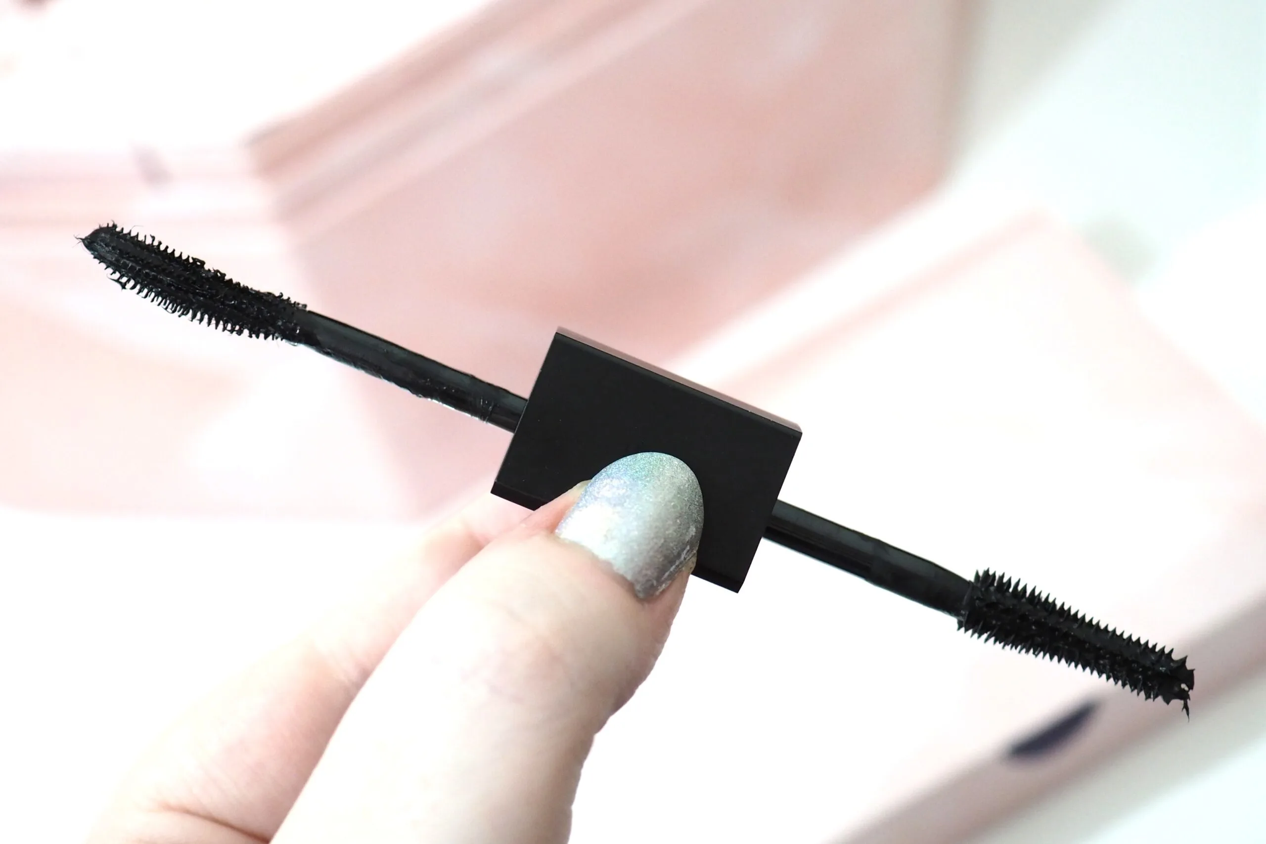 Huda Beauty Legit Lashes Dual-Ended 2-in-1 Mascara