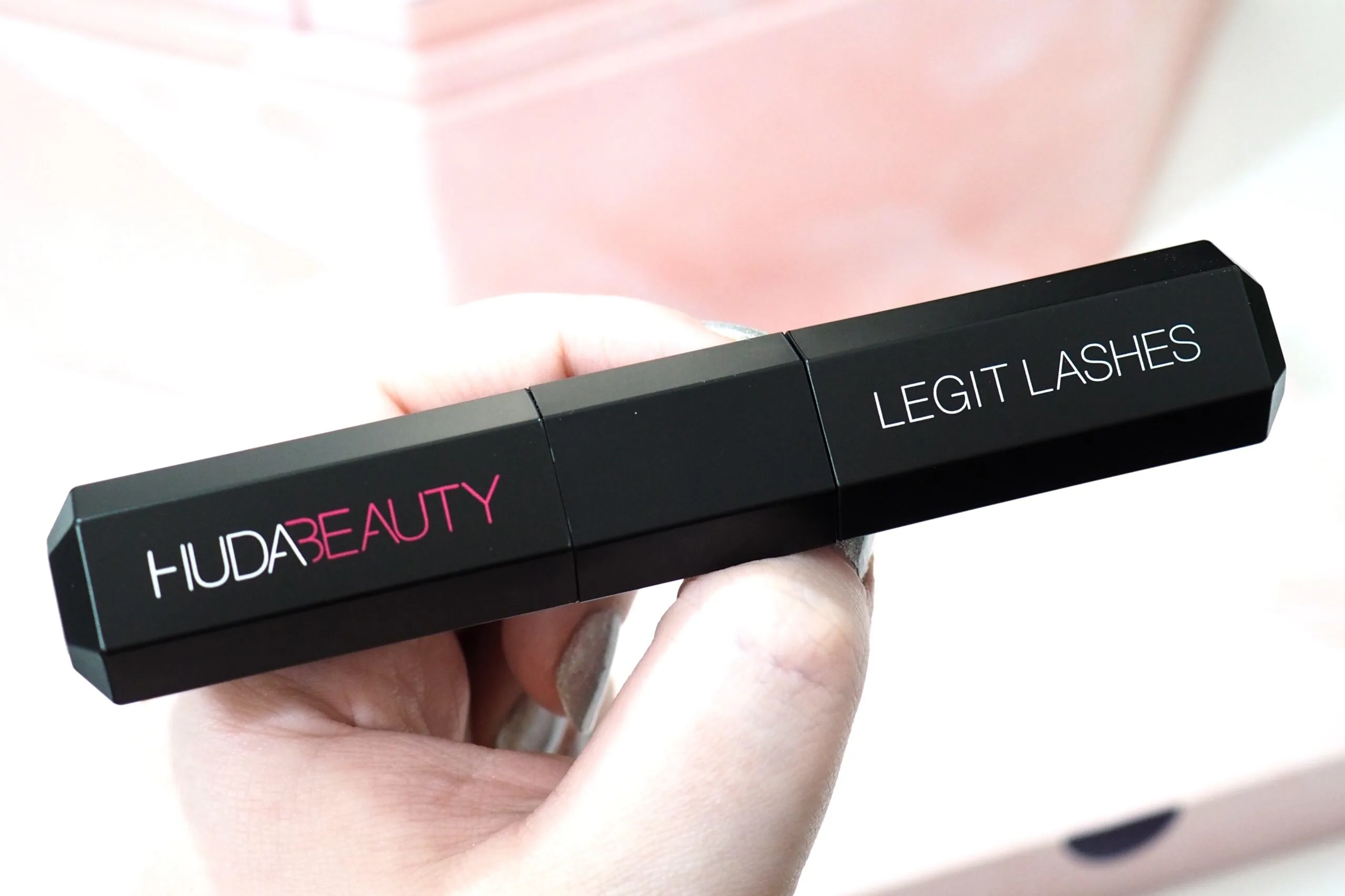 Huda Beauty Legit Lashes Dual-Ended 2-in-1 Mascara