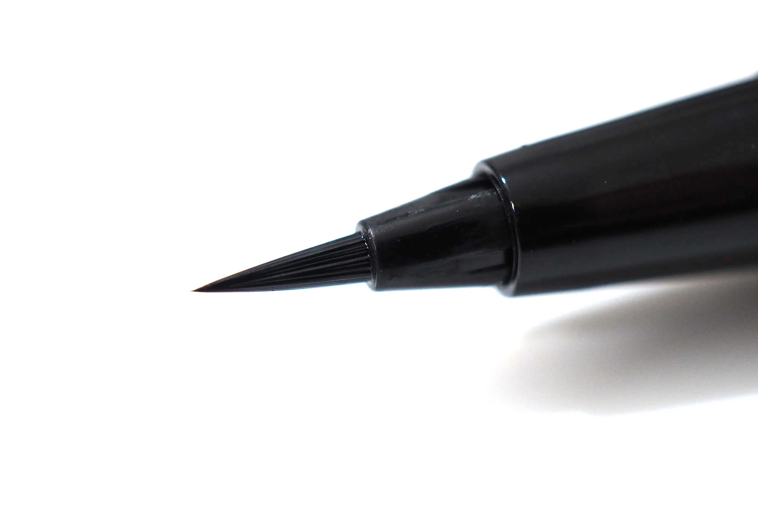 Huda Beauty Life Liner Precision Liquid Liner Review / Swatches