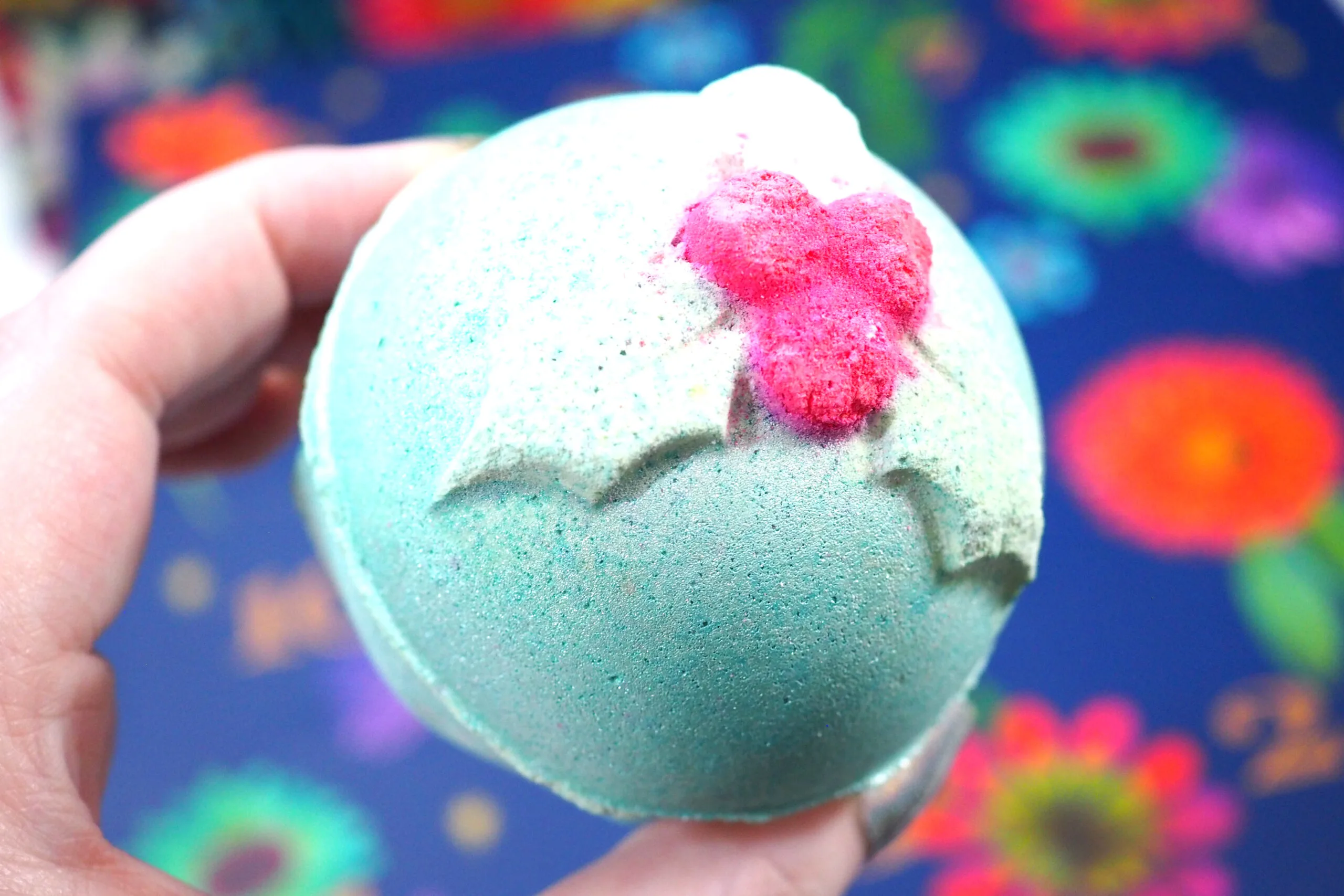 LUSH Beauty Advent Calendar 2021 Unboxing, Review PLUS GIVEAWAY!