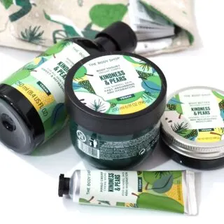 The Body Shop Kindness & Pears Essentials Gift Set