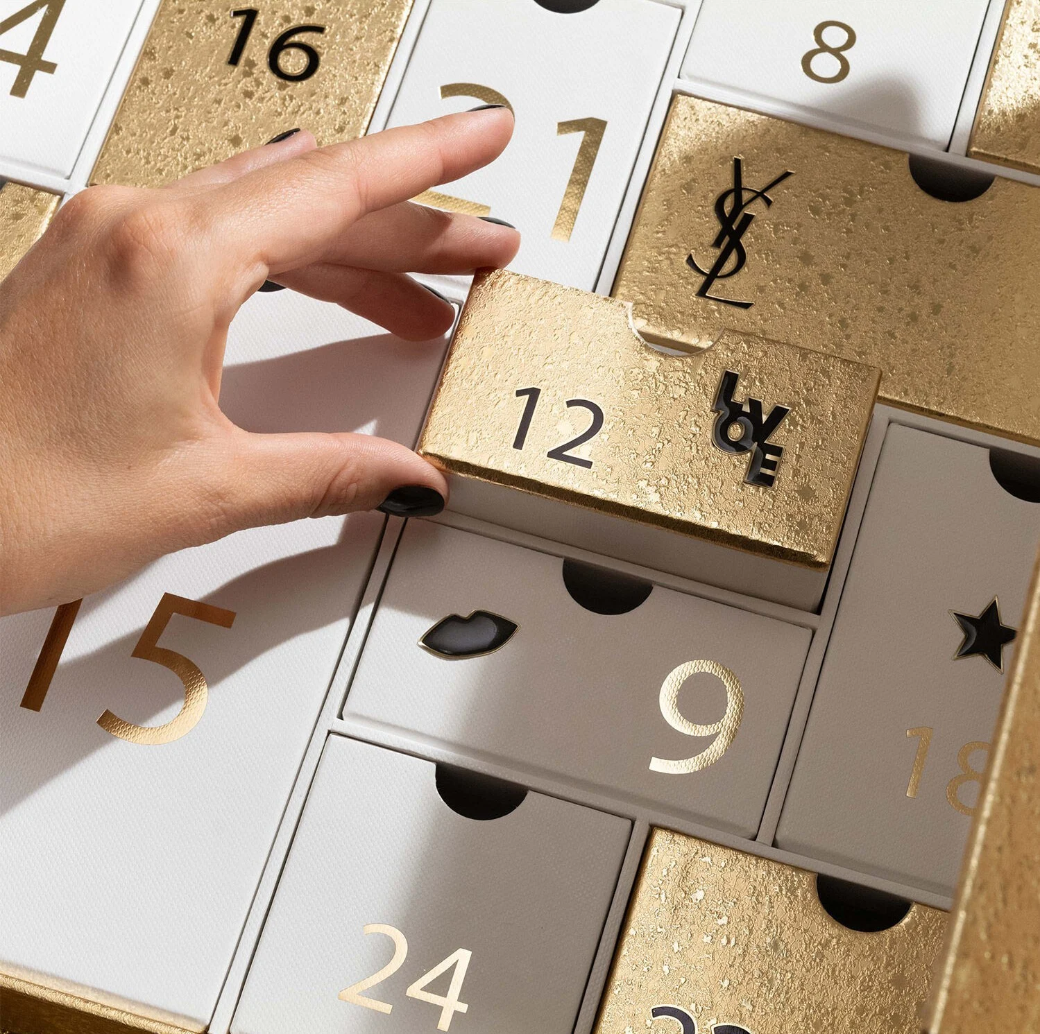YSL Beauty Advent Calendar 2021 Contents Reveal!