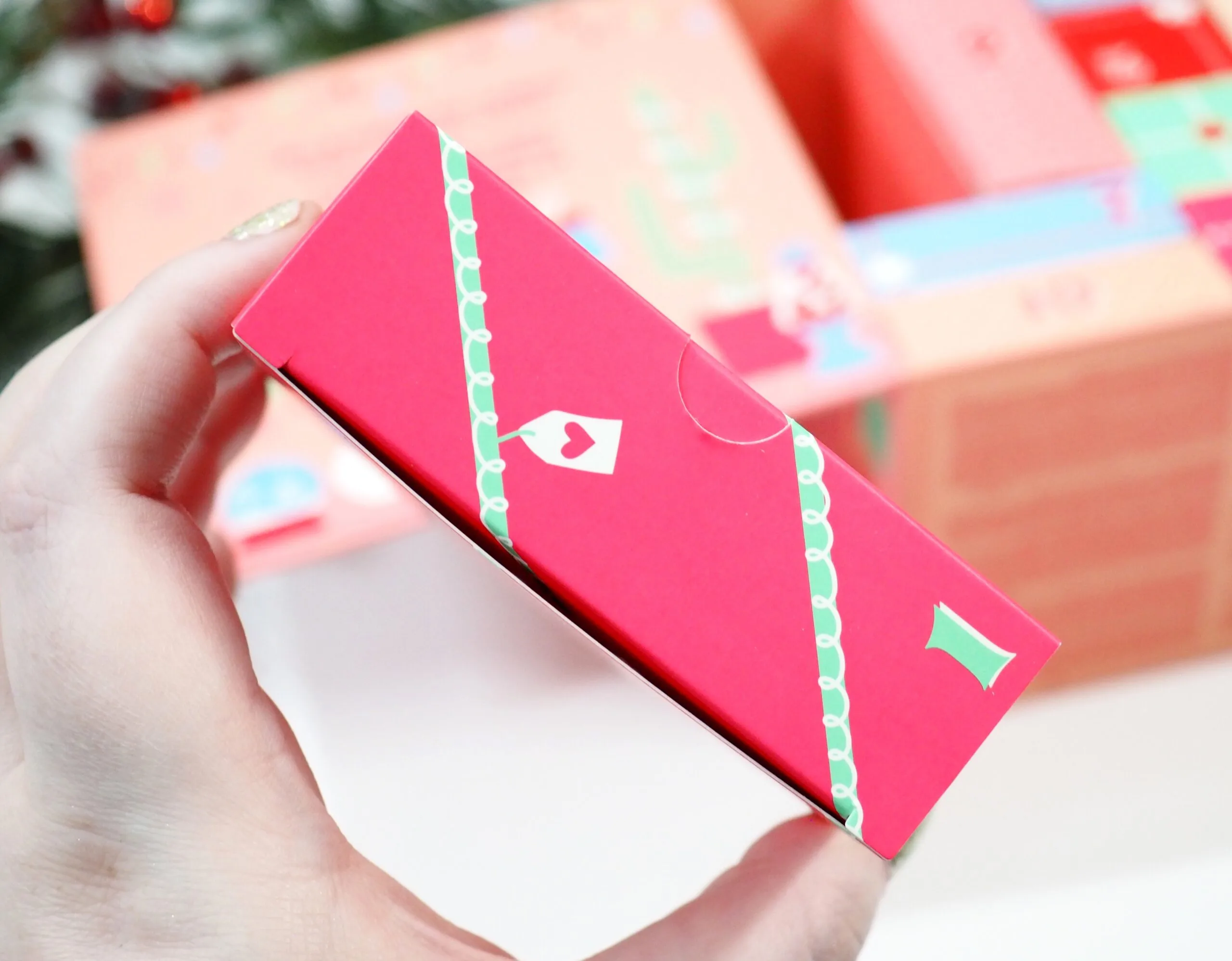 Benefit Beauty Advent Calendar 2021 Unboxing and Review!