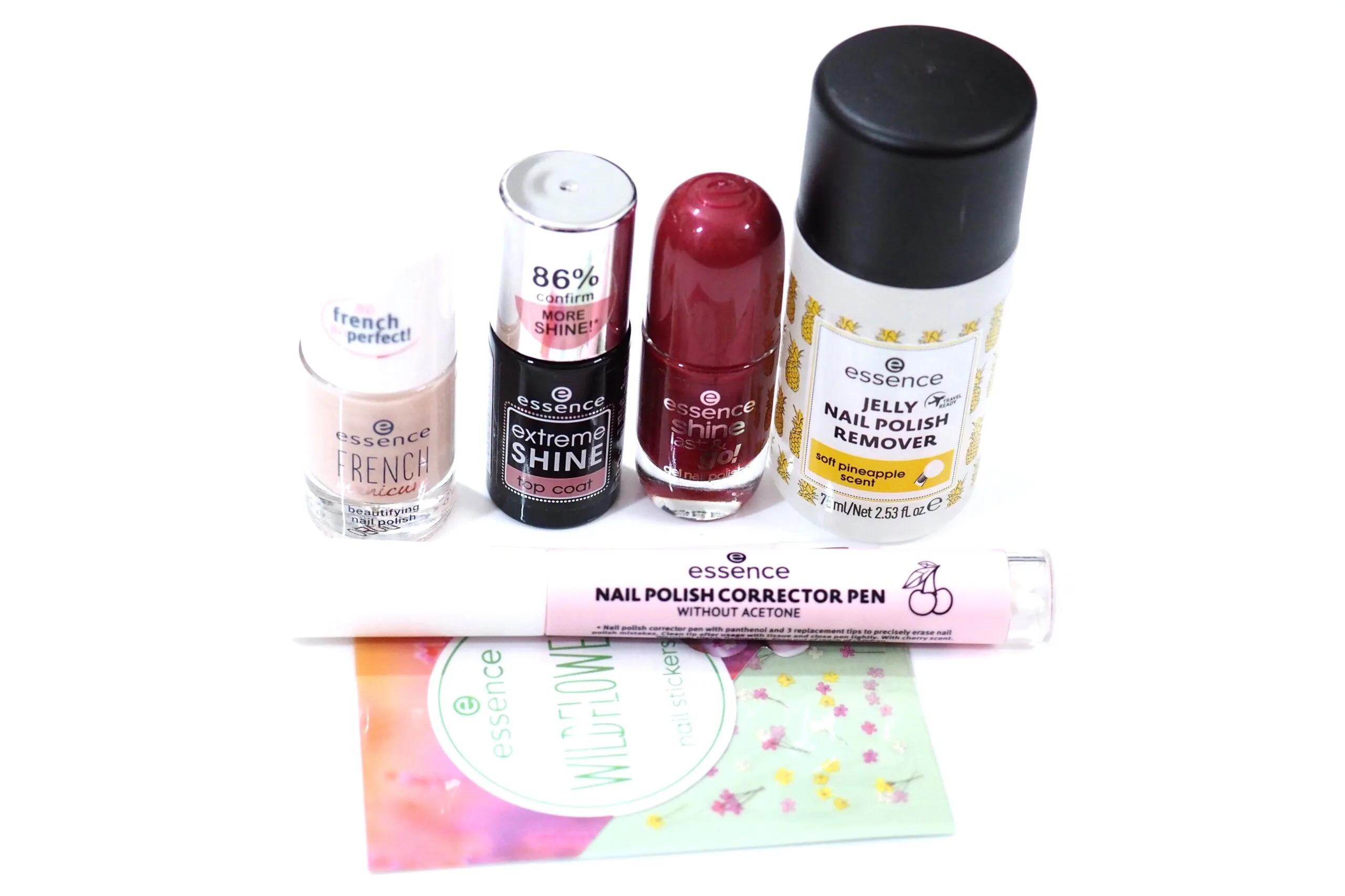 Essence Made With Love Assembled With Xmas Sparkle Advent Calendar 2021