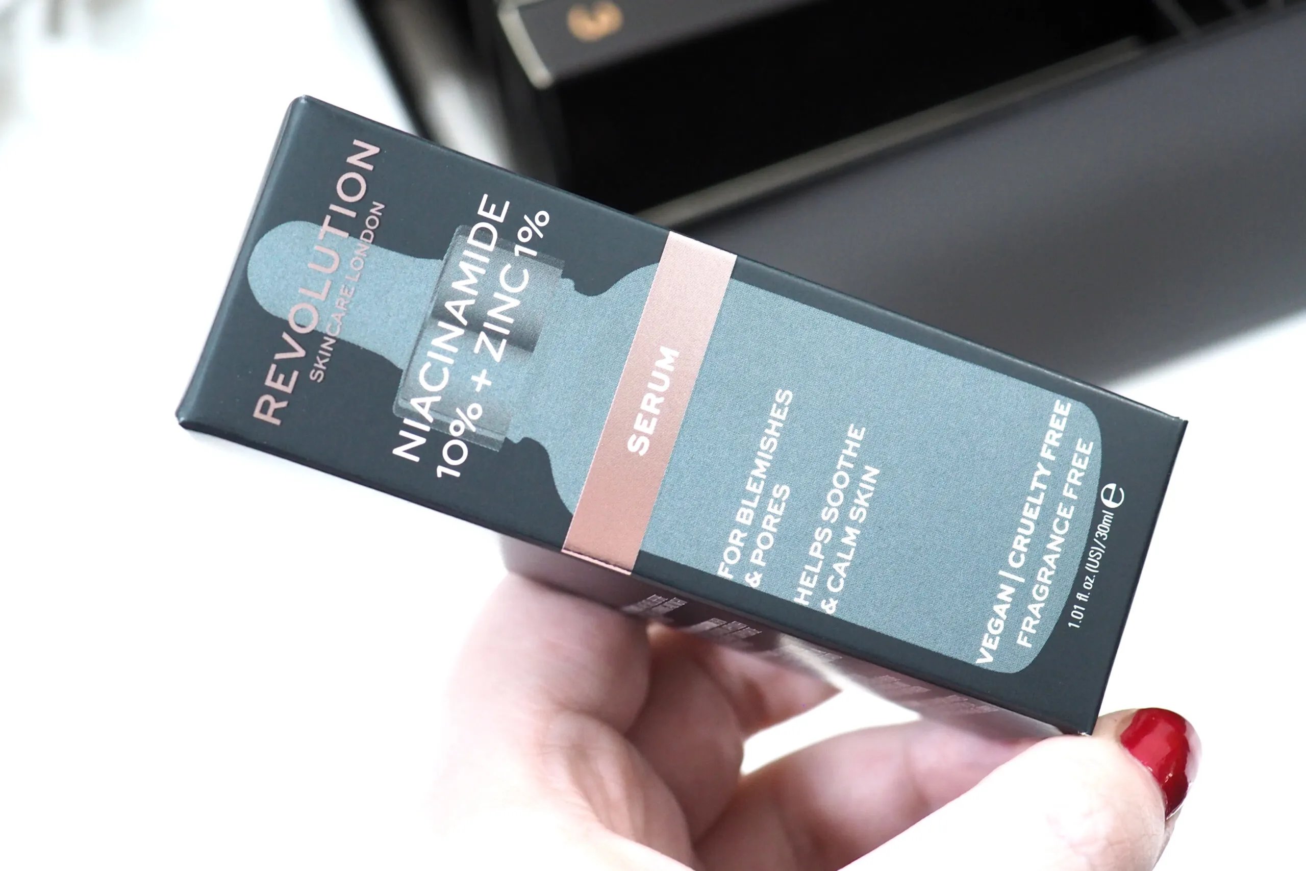 Revolution 25 Beauty Heroes Advent Calendar 2021 Unboxing and Review!