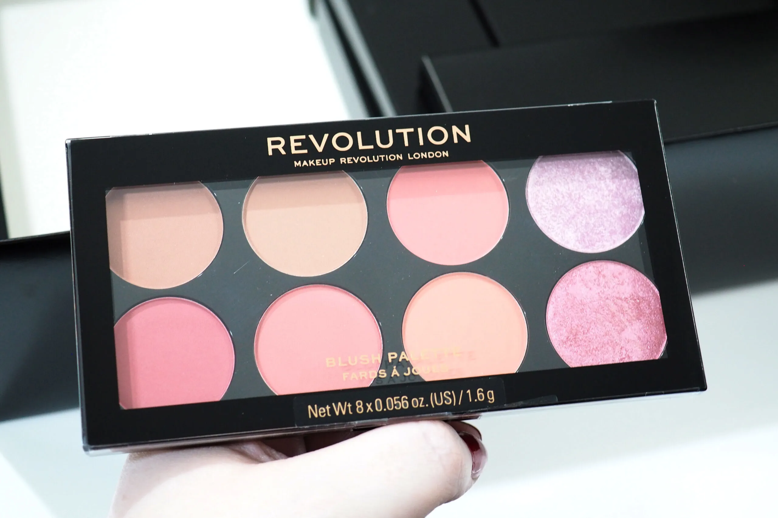 Revolution 25 Beauty Heroes Advent Calendar 2021 Unboxing and Review!