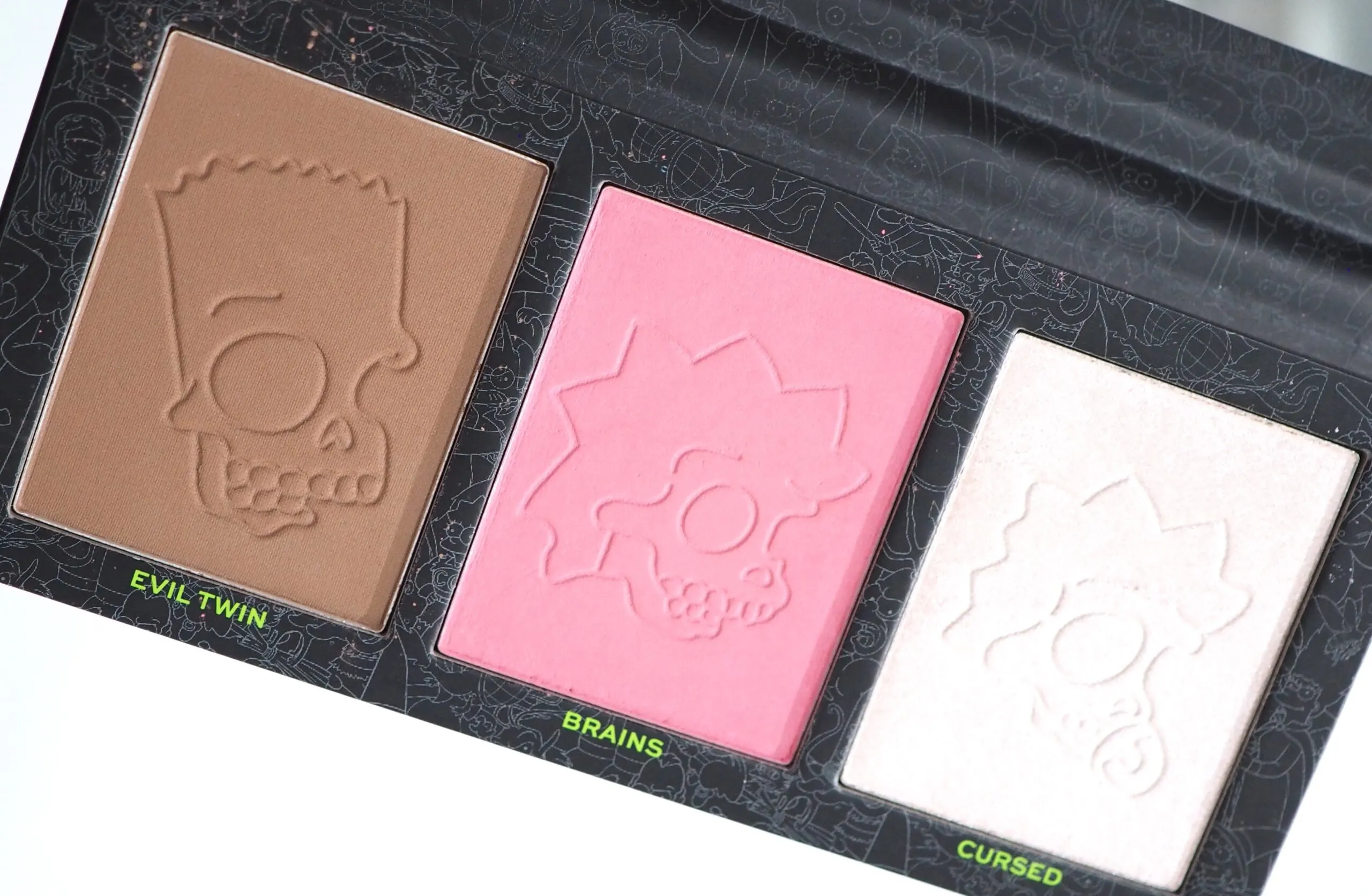 Revolution x The Simpsons Spooktacular Face Palette Review / Swatches
