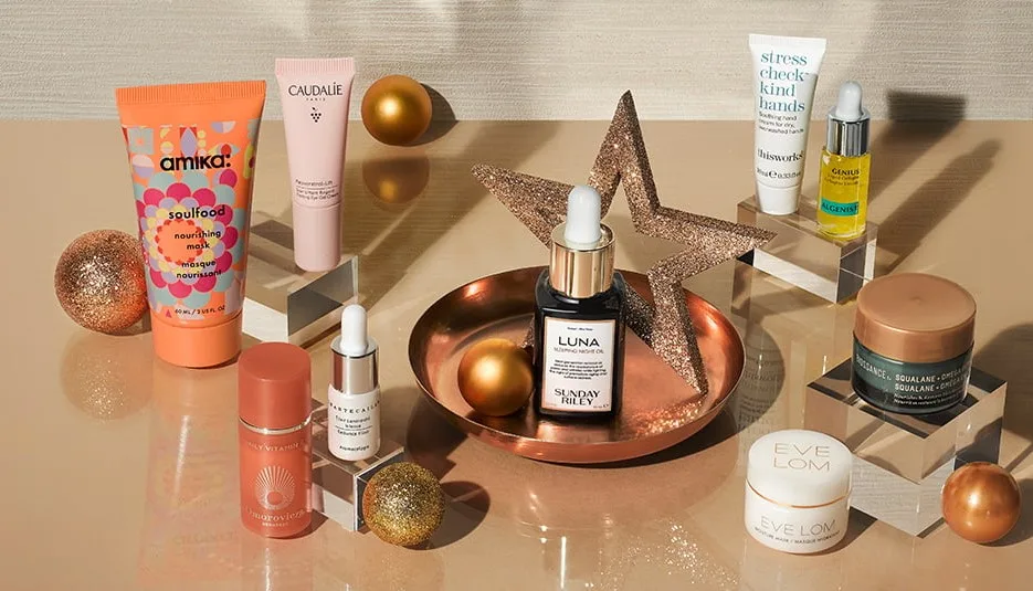 Space NK The Beauty Discovery Gift Light Up Edit Reveal! December 2021
