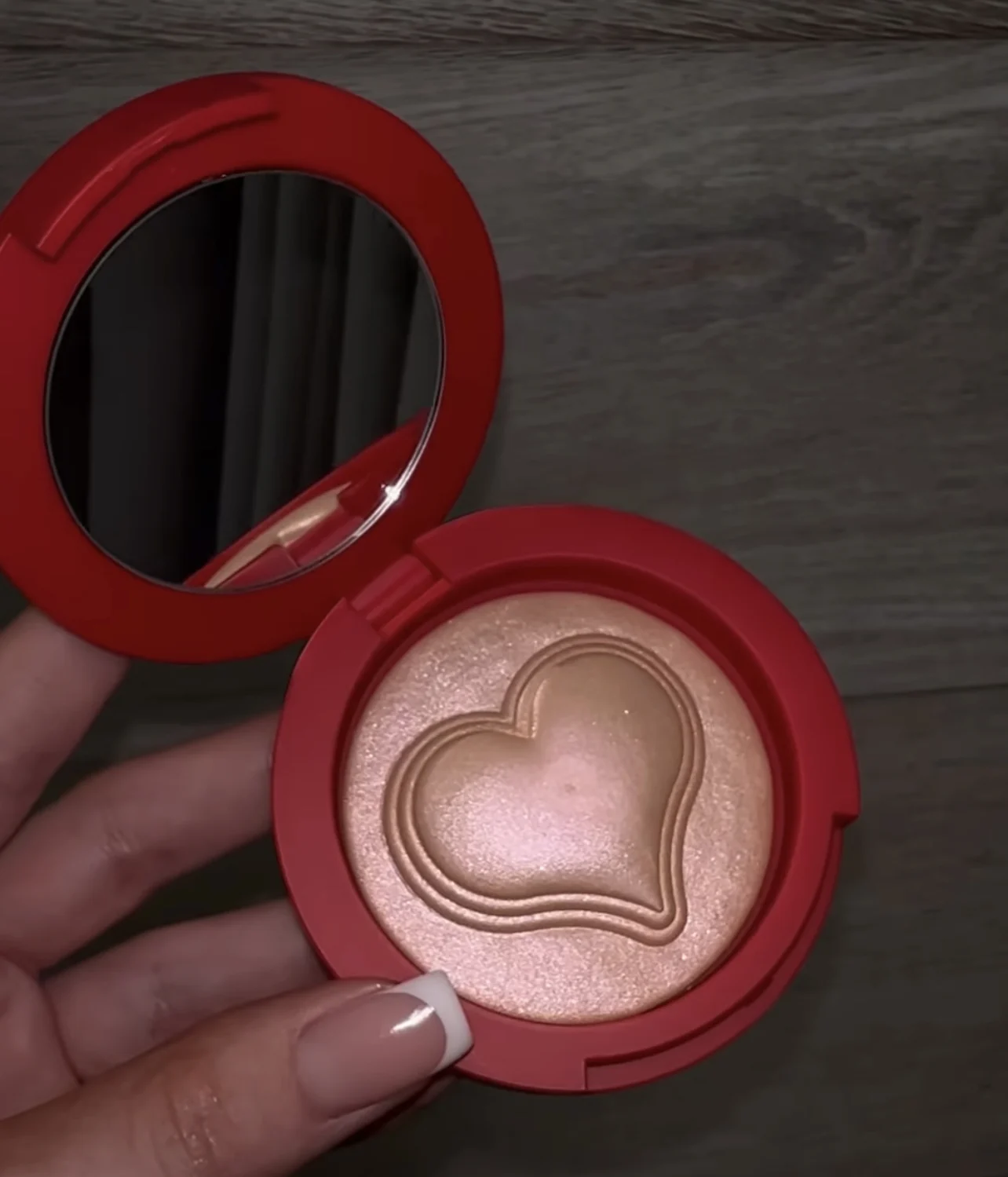 Kylie Cosmetics The Valentine Collection 2022