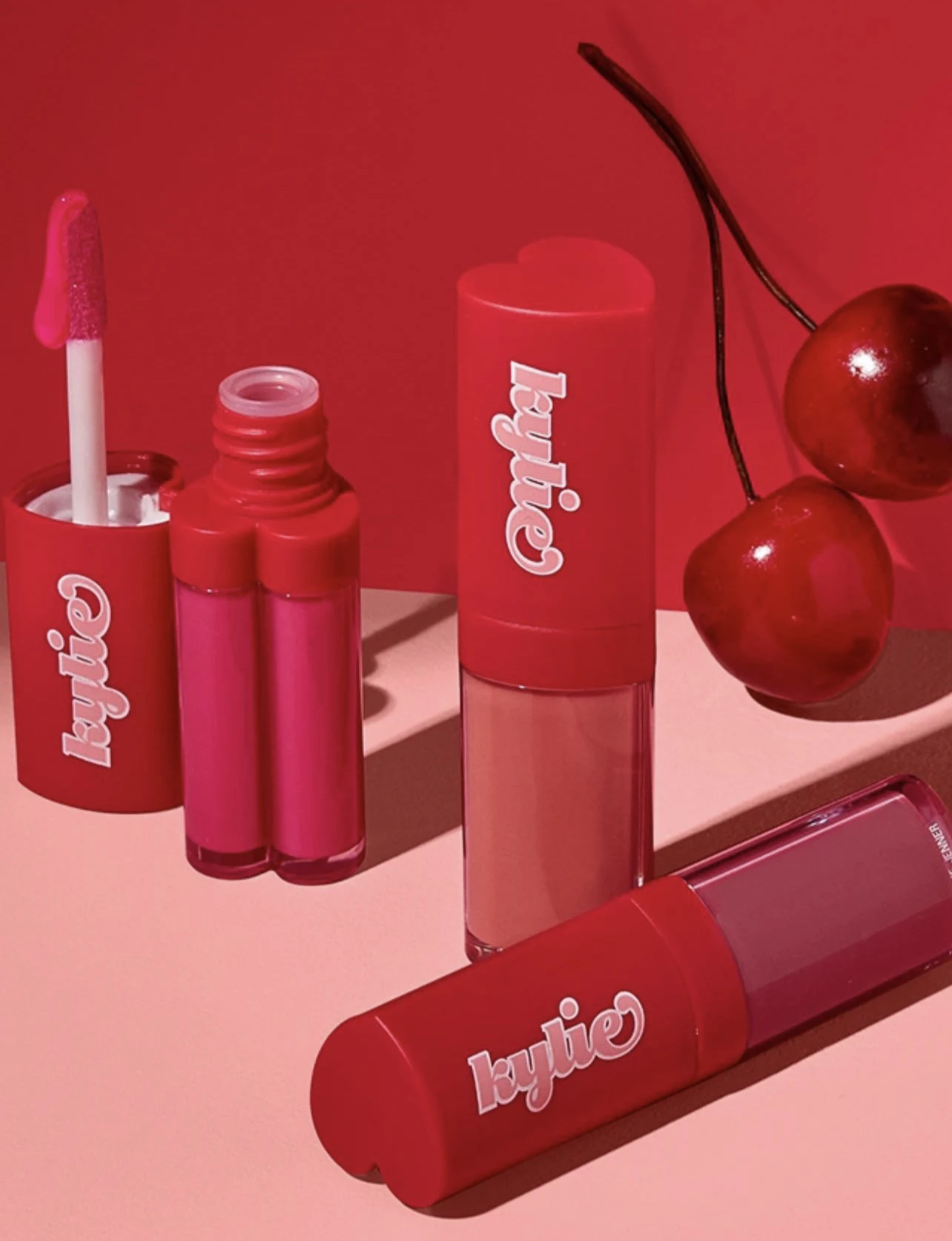 Kylie Cosmetics The Valentine Collection 2022