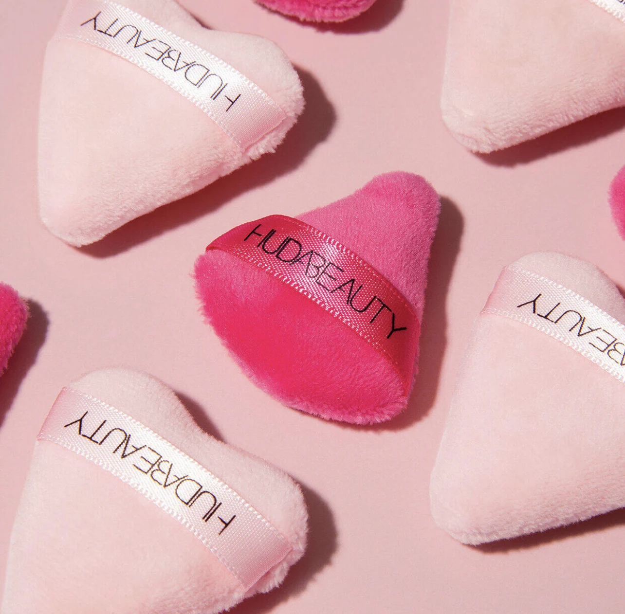 Huda Beauty Mini Powder Puff Set