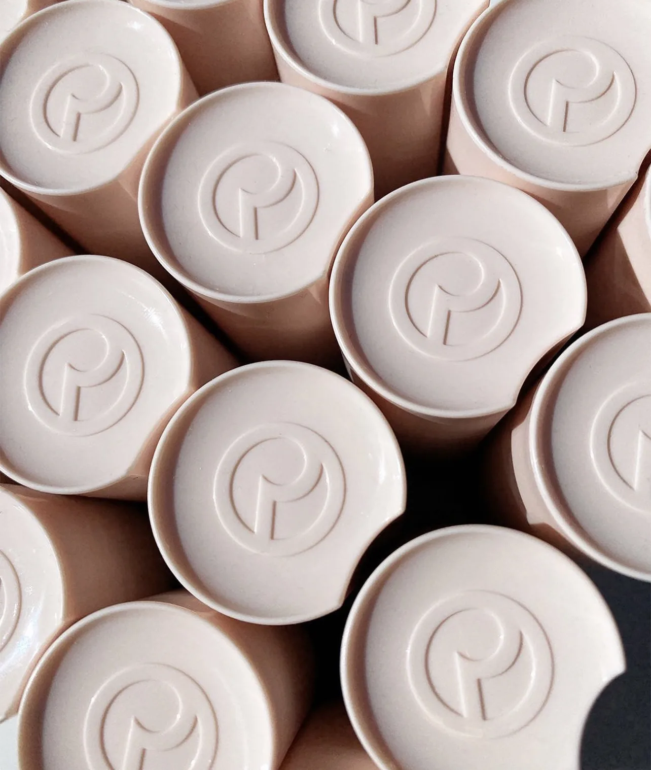 Rare Beauty Positive Light Tinted Moisturizer SPF20