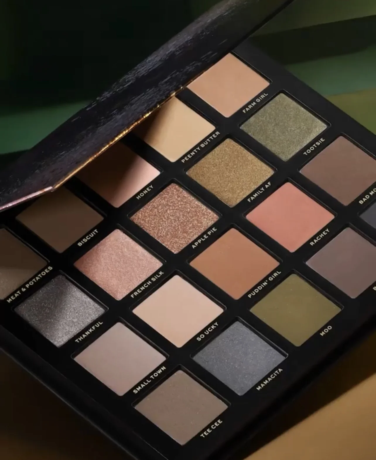 Jaclyn Cosmetics Luxe Legacy Collection Reveal!