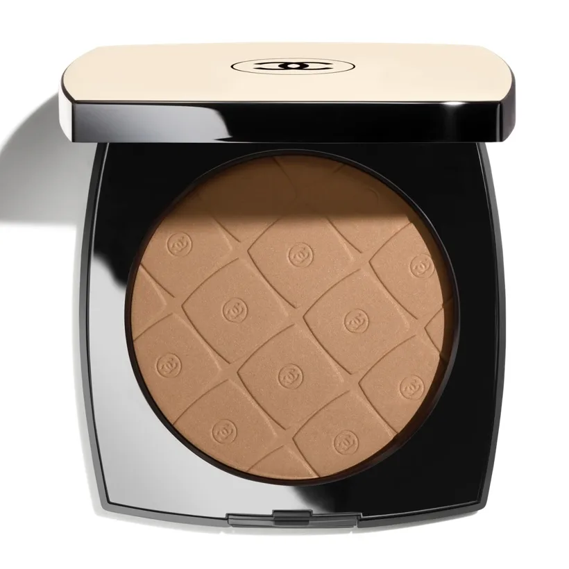 Chanel Les Beiges Oversize Healthy Glow Sun-Kissed Powder Bronzers 2022
