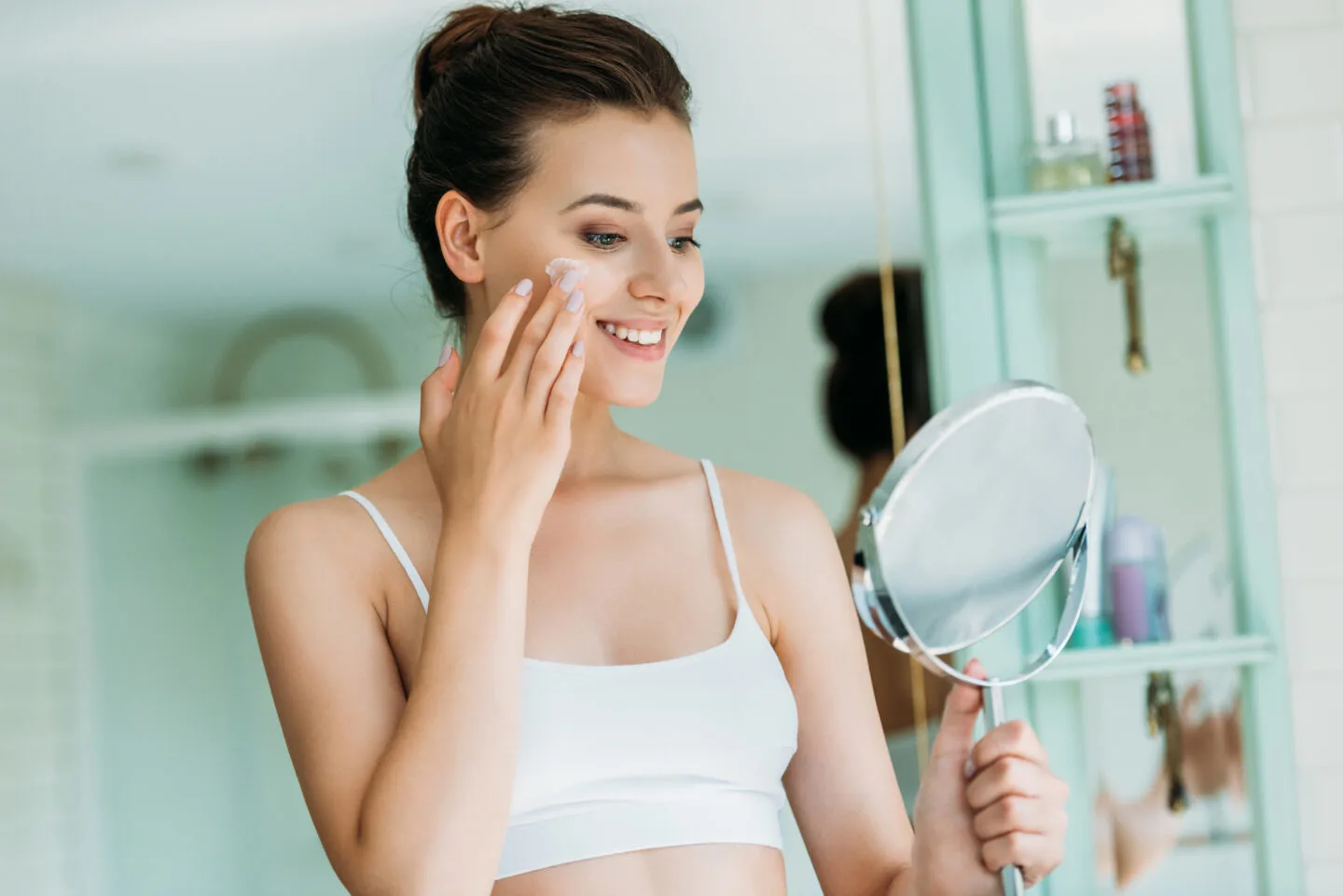 Is It True That Oily Skin Ages Slower