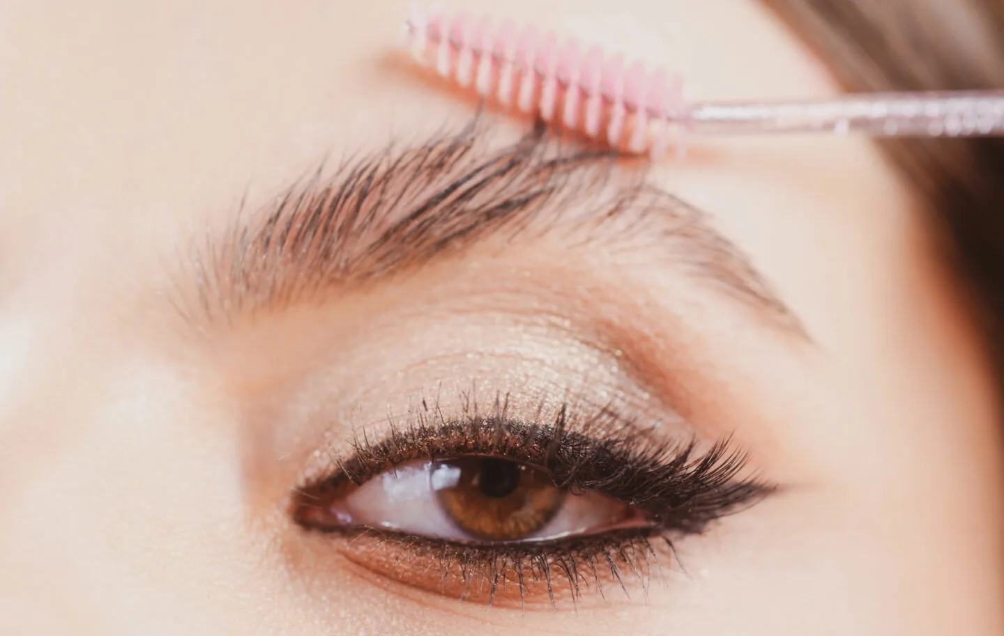Will My Damaged Eyelash Grow Back?