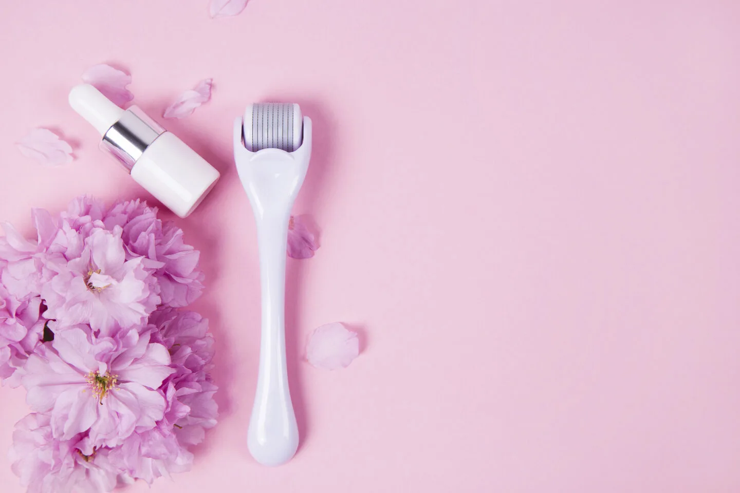 Best Skincare Products To Apply After Microneedling Treatments