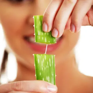 Does Aloe Vera Help Eyelashes Grow?