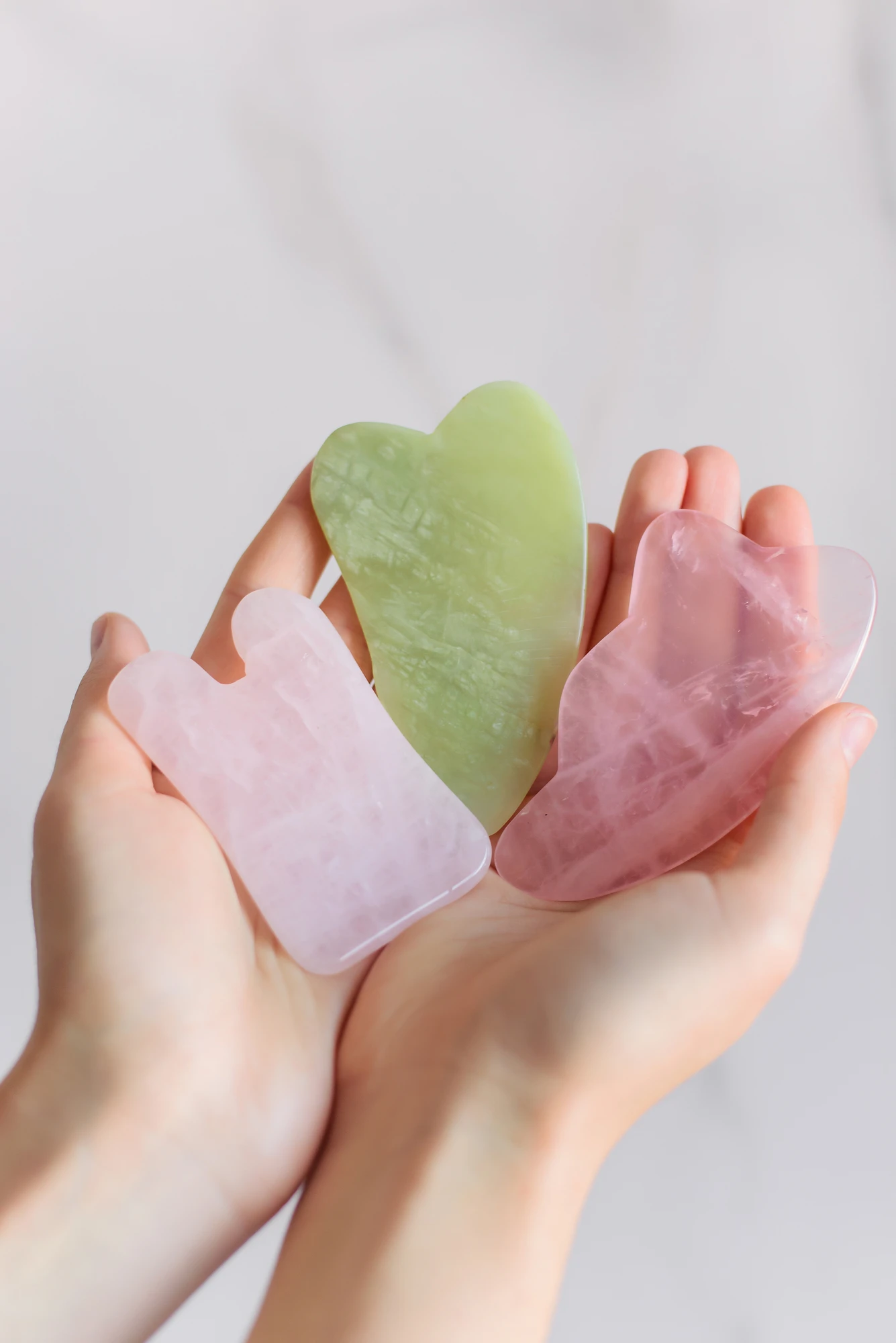 How To Pronounce Gua Sha & What Is A Gua Sha Treatment? 1