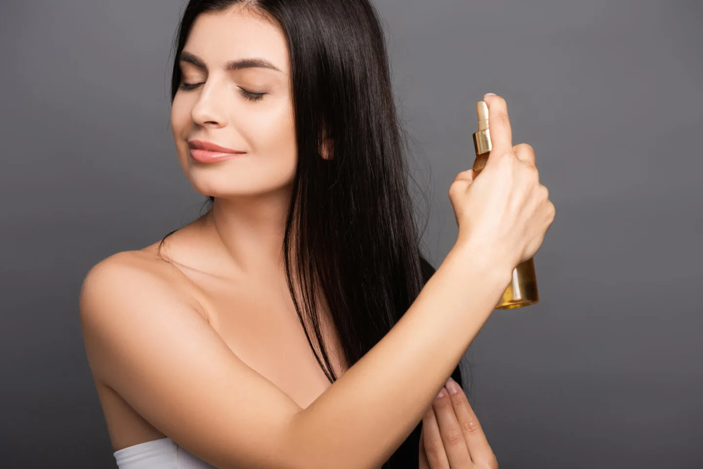 Why Is My Hair Curling Up At The Ends? [Answer + Helpful Tips] 2023