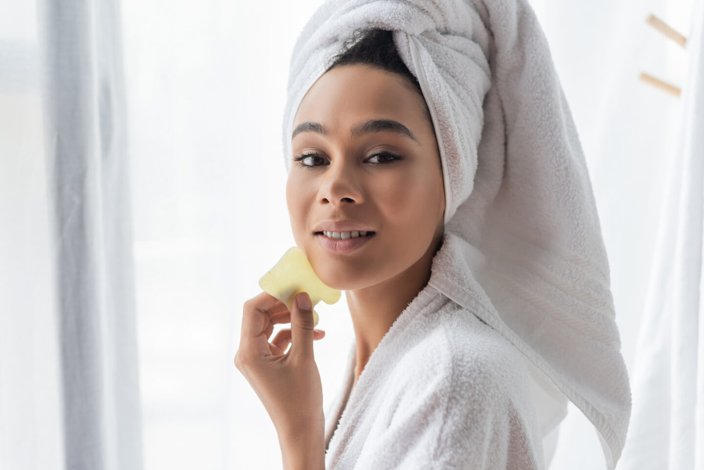 The Importance Of Using Face Oils When Using A Gua Sha