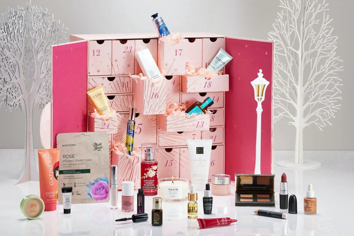 Next 25 Days Of Beauty Advent Calendar 2022 [Contents Reveal]