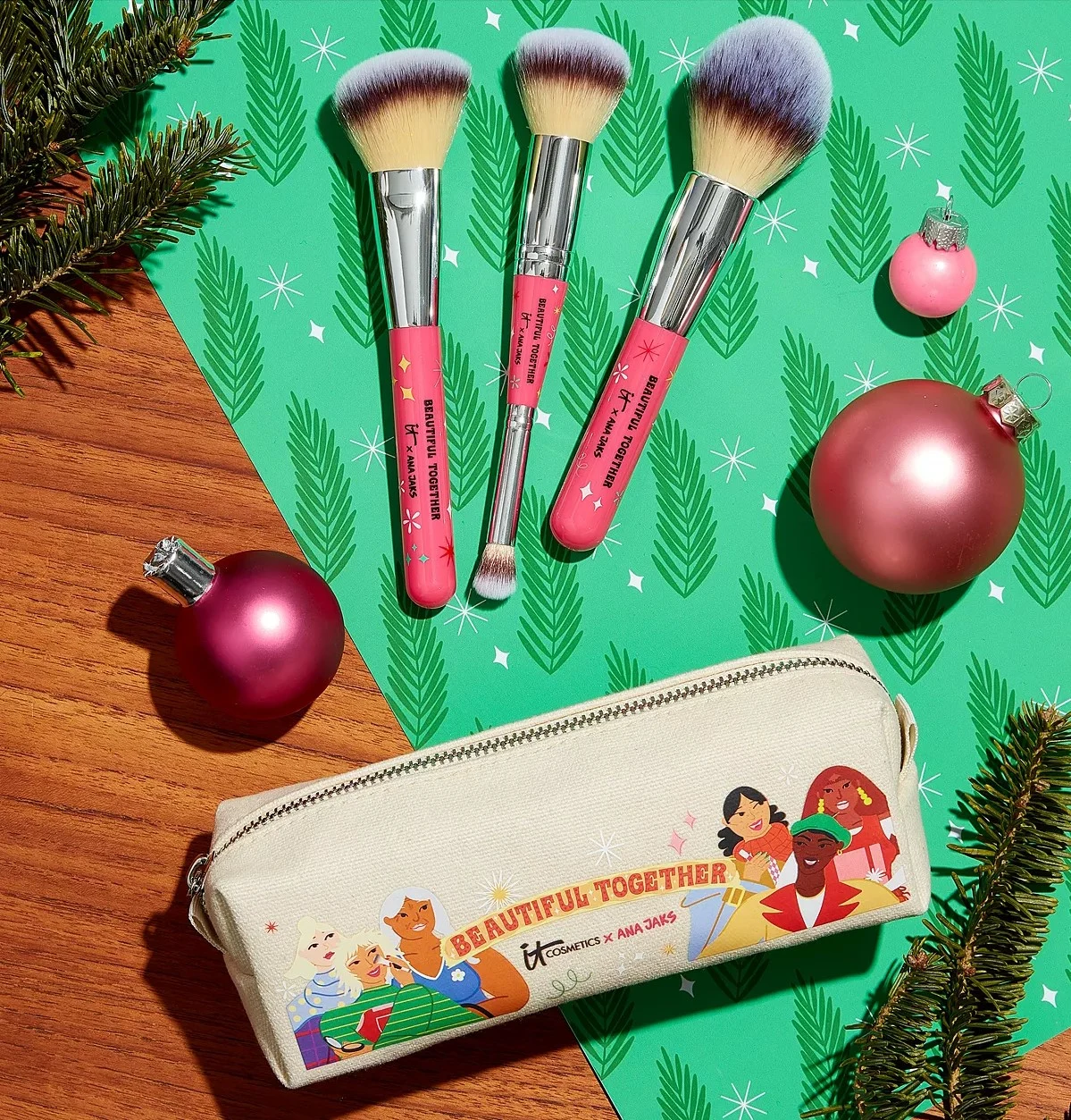 IT Cosmetics Flawless Finish Brush Set
