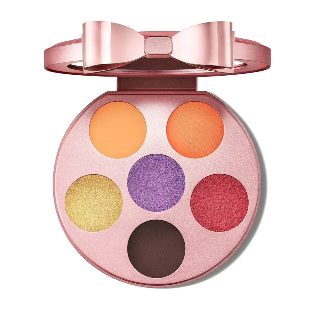 MAC Bold Bows Eye Love Surprises Eyeshadow Palette
