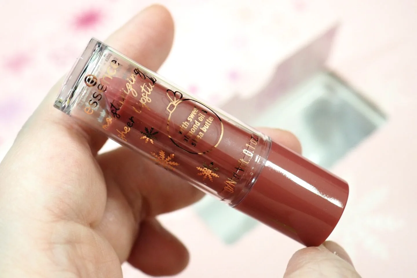 Essence Happy Holidays Advent Calendar 2022