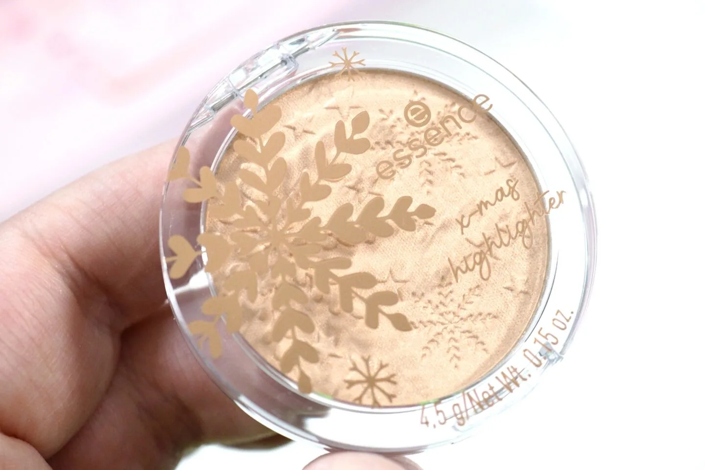 Essence Happy Holidays Advent Calendar 2022