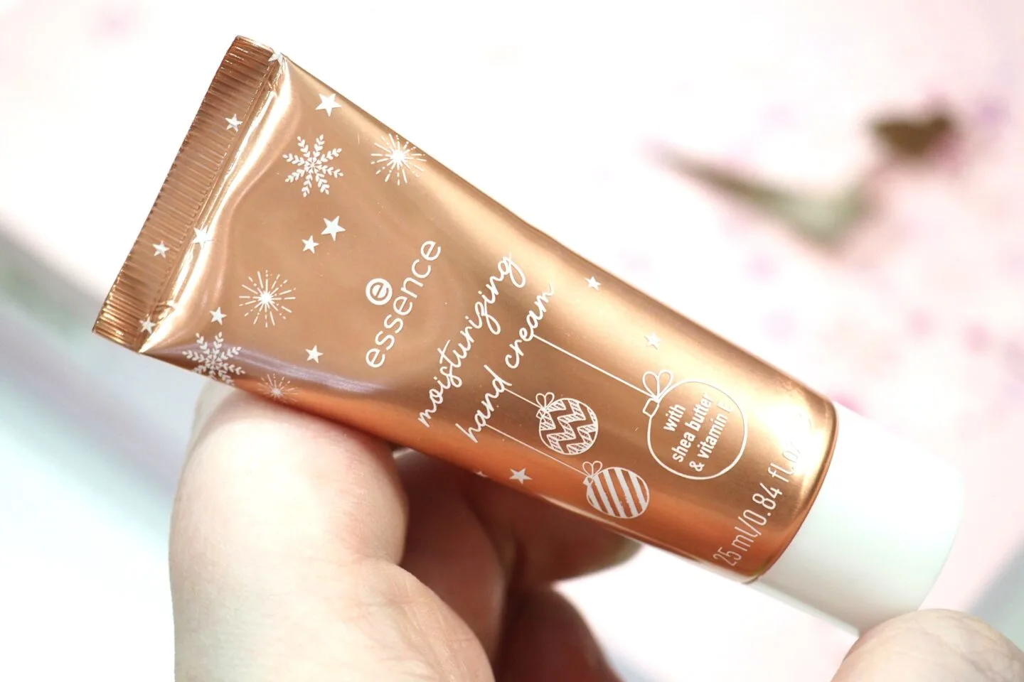 Essence Happy Holidays Advent Calendar 2022