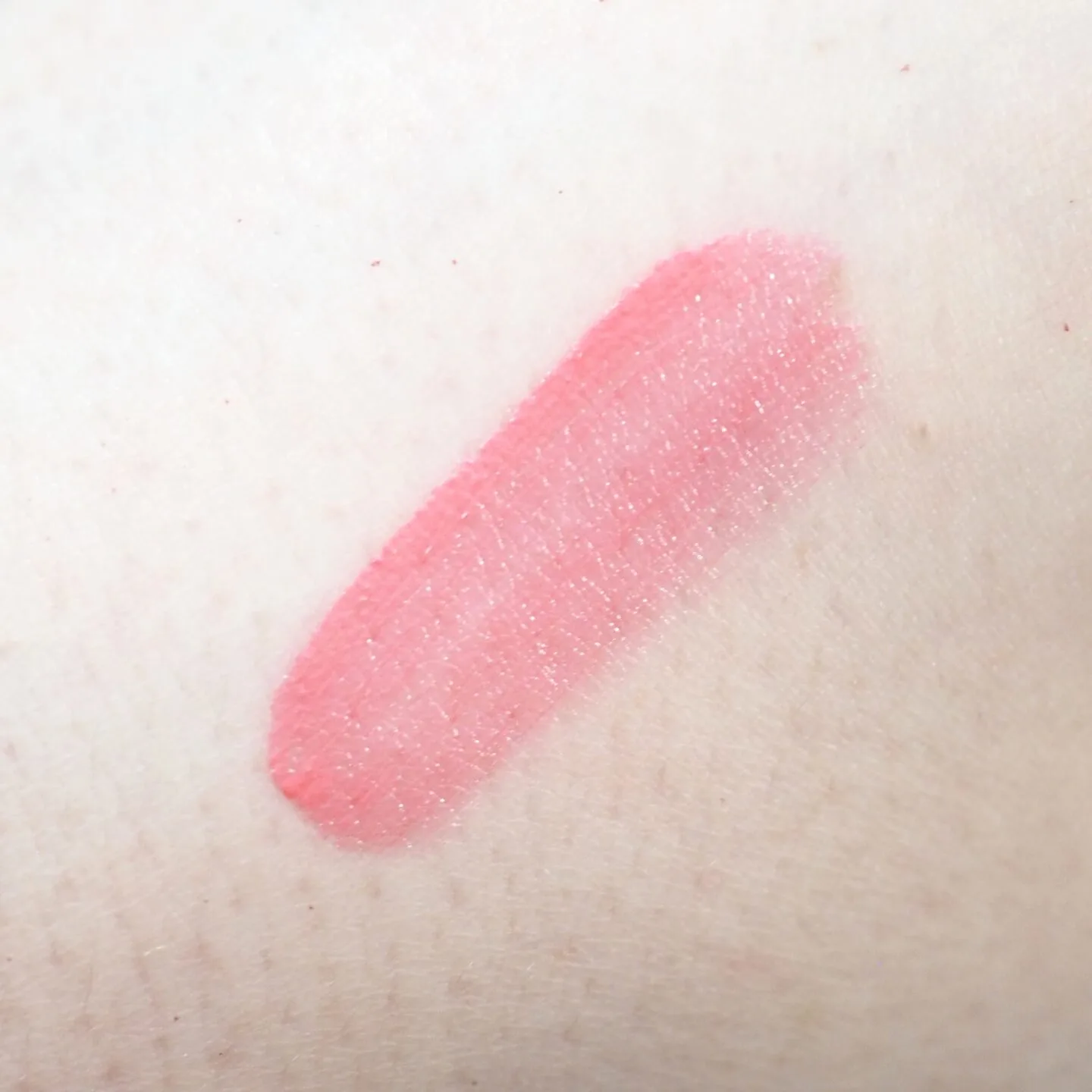 Revolution x The Grinch Whoville Gift Set Review + Swatches