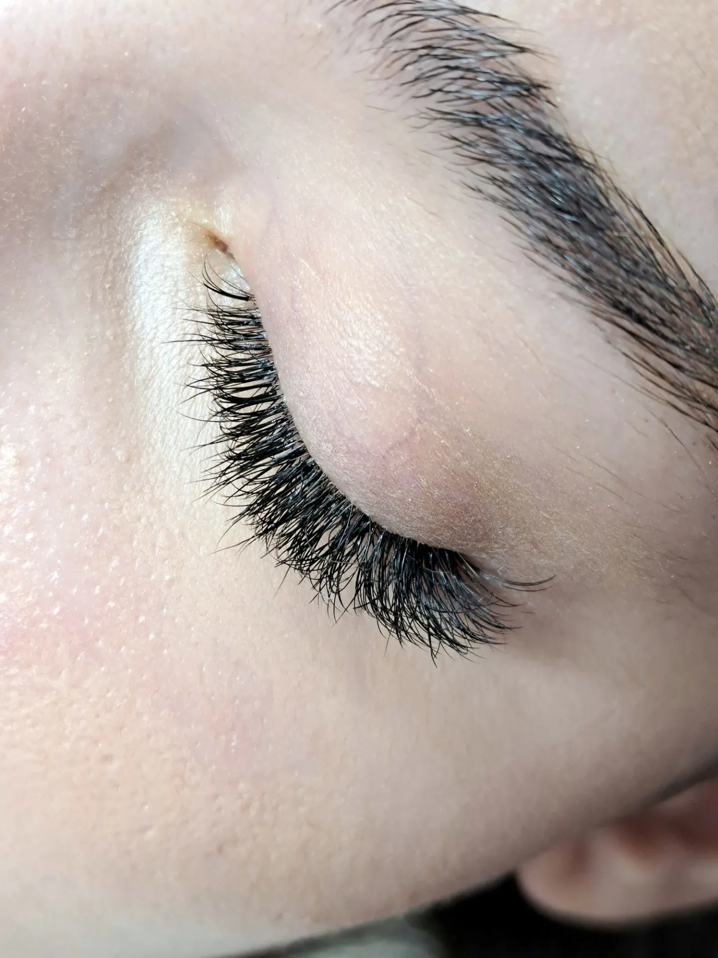 Can I Get a Facial Before Eyelash Extensions?