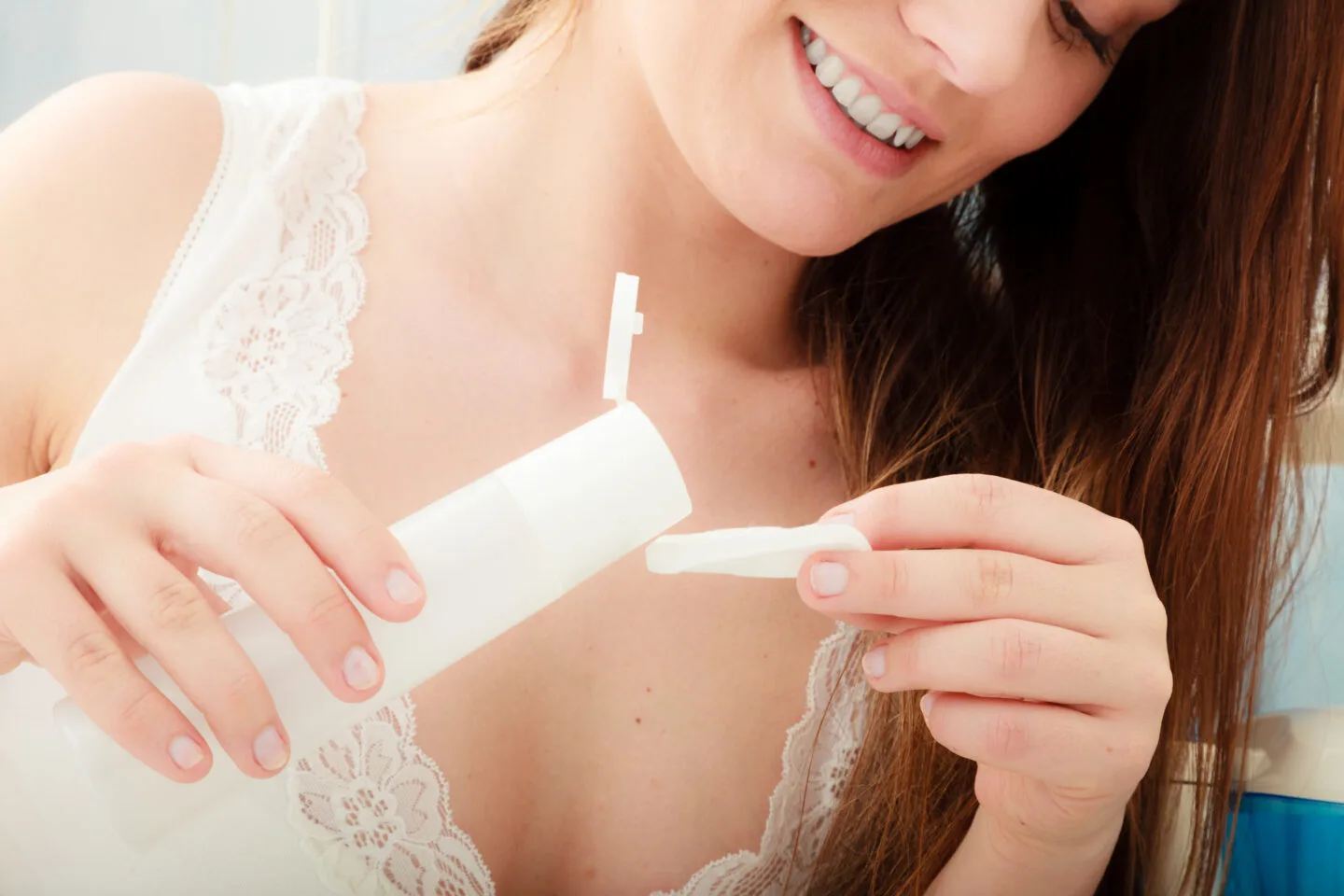 How To Apply Micellar Water To The Skin?