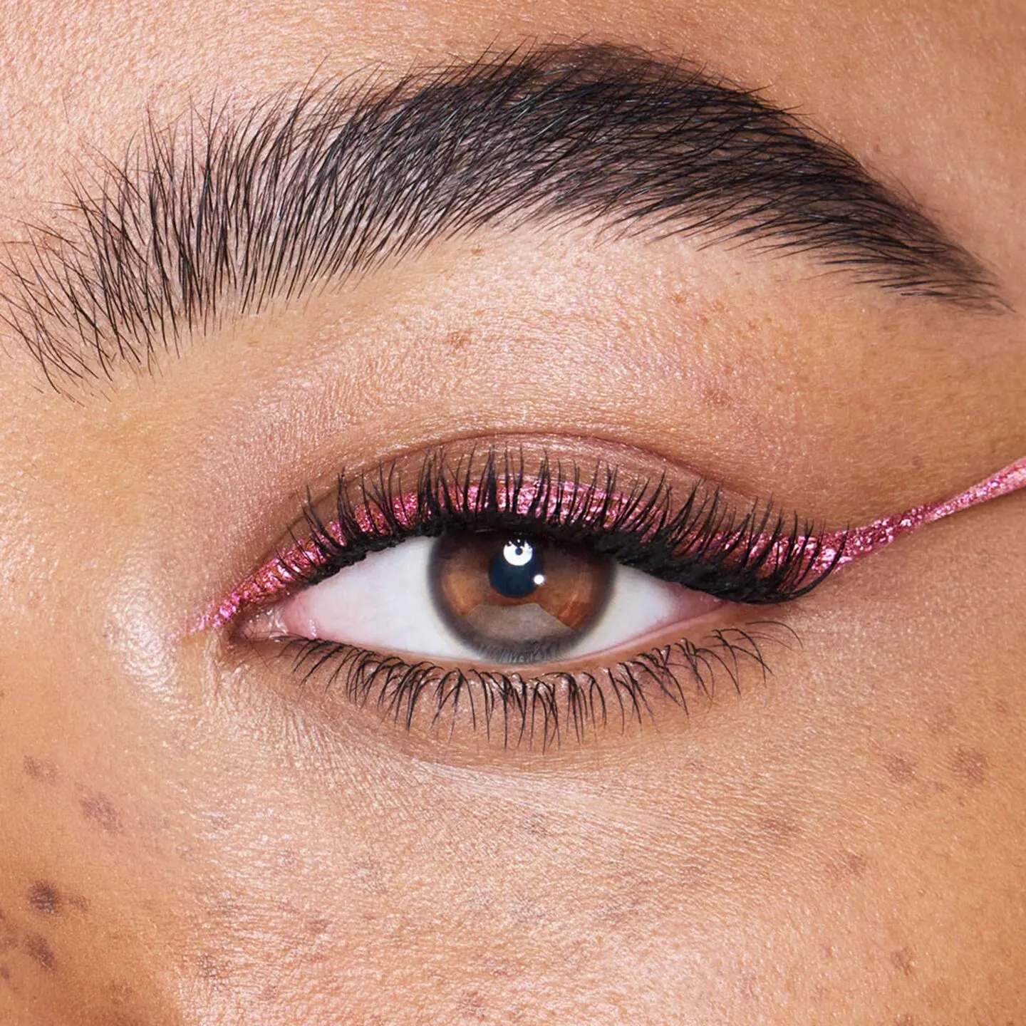 Charlotte Tilbury Pillow Talk Crystal Dimension Eyeliner